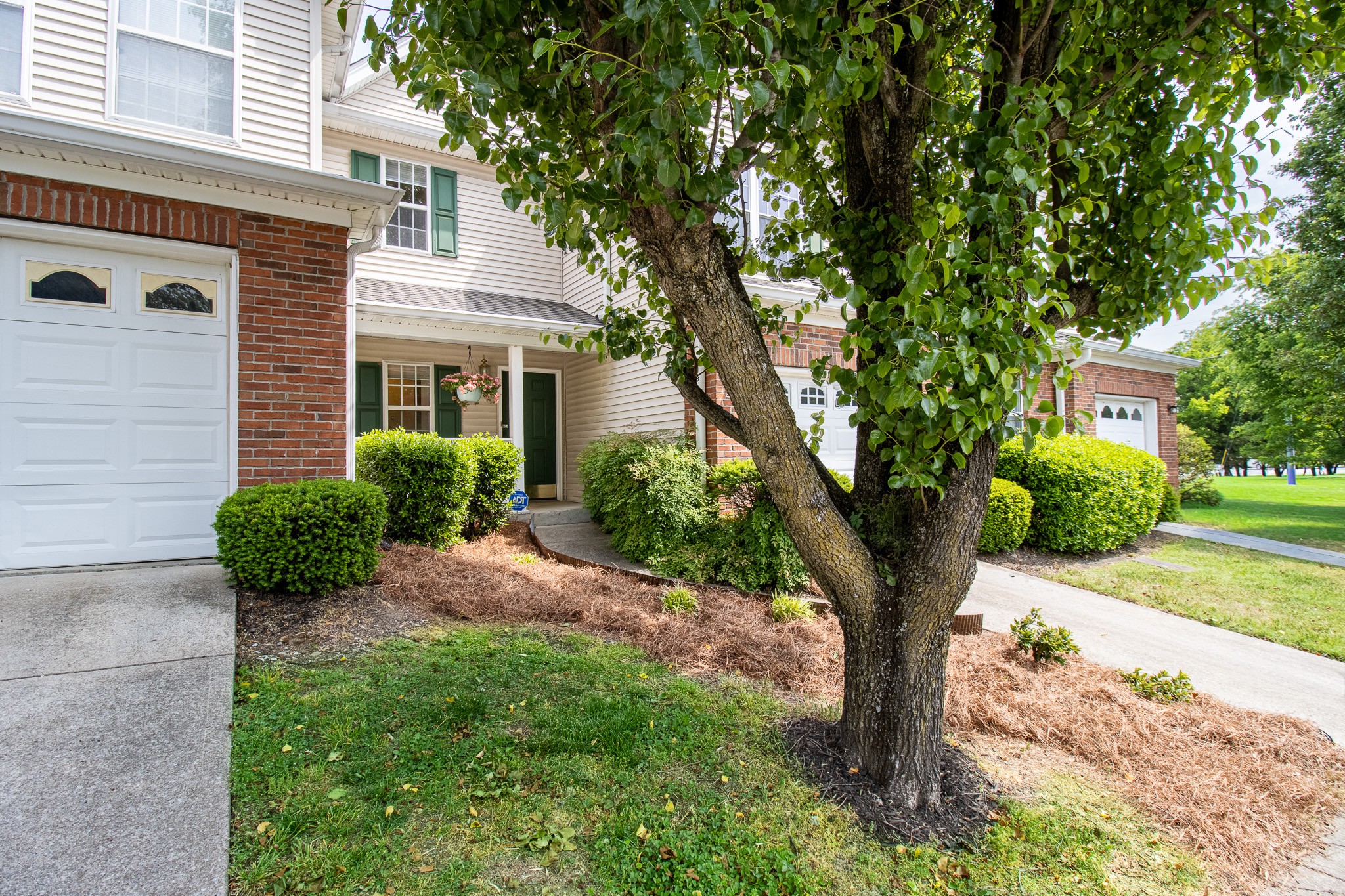 2126 Nashboro Blvd Property Photo 3