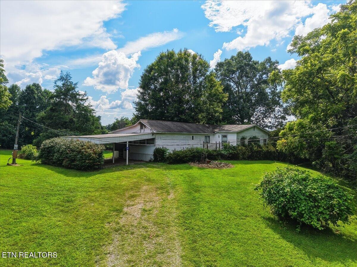 579565 Harless Rd Property Photo 6