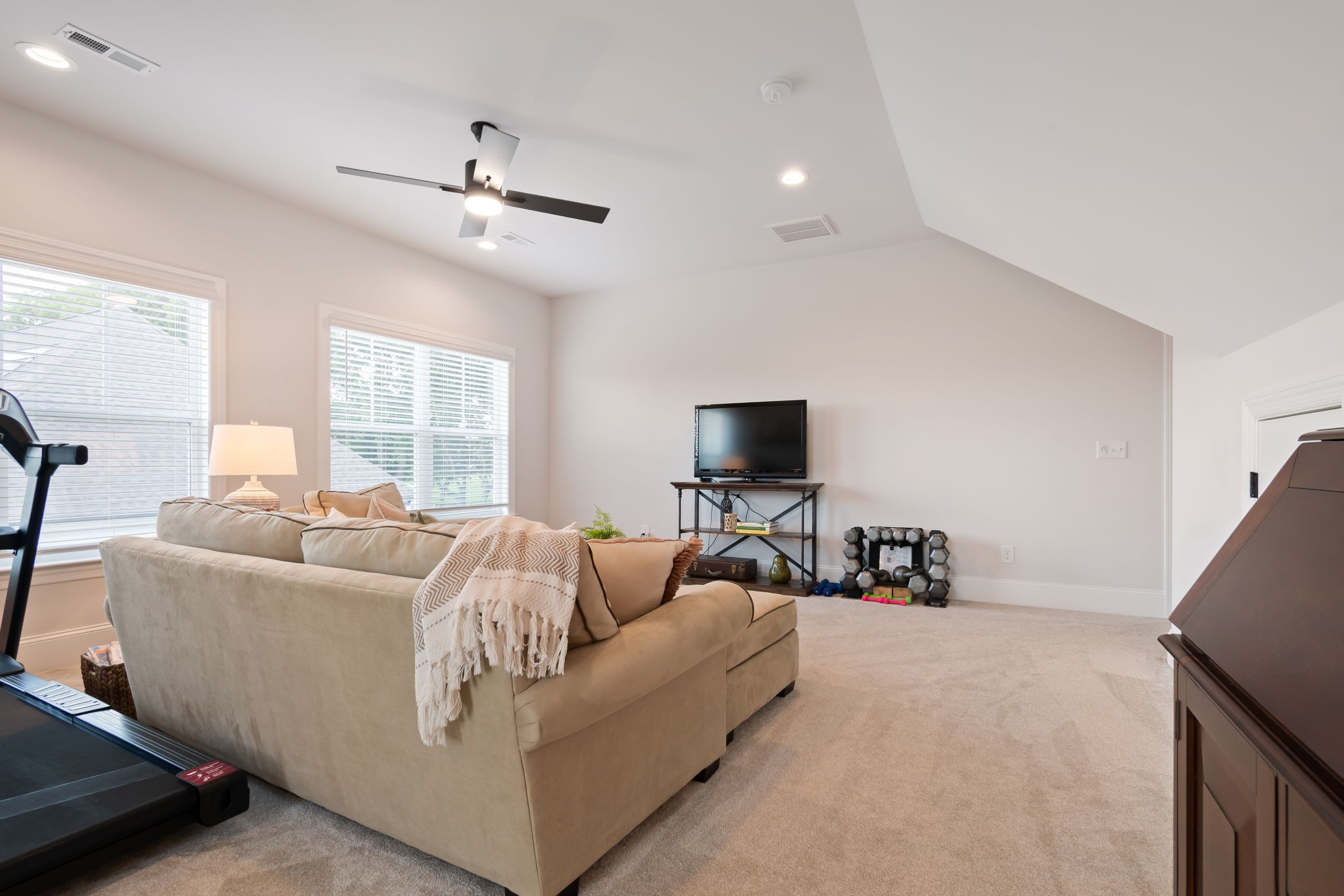 6050 Kidman Ln Property Photo 53