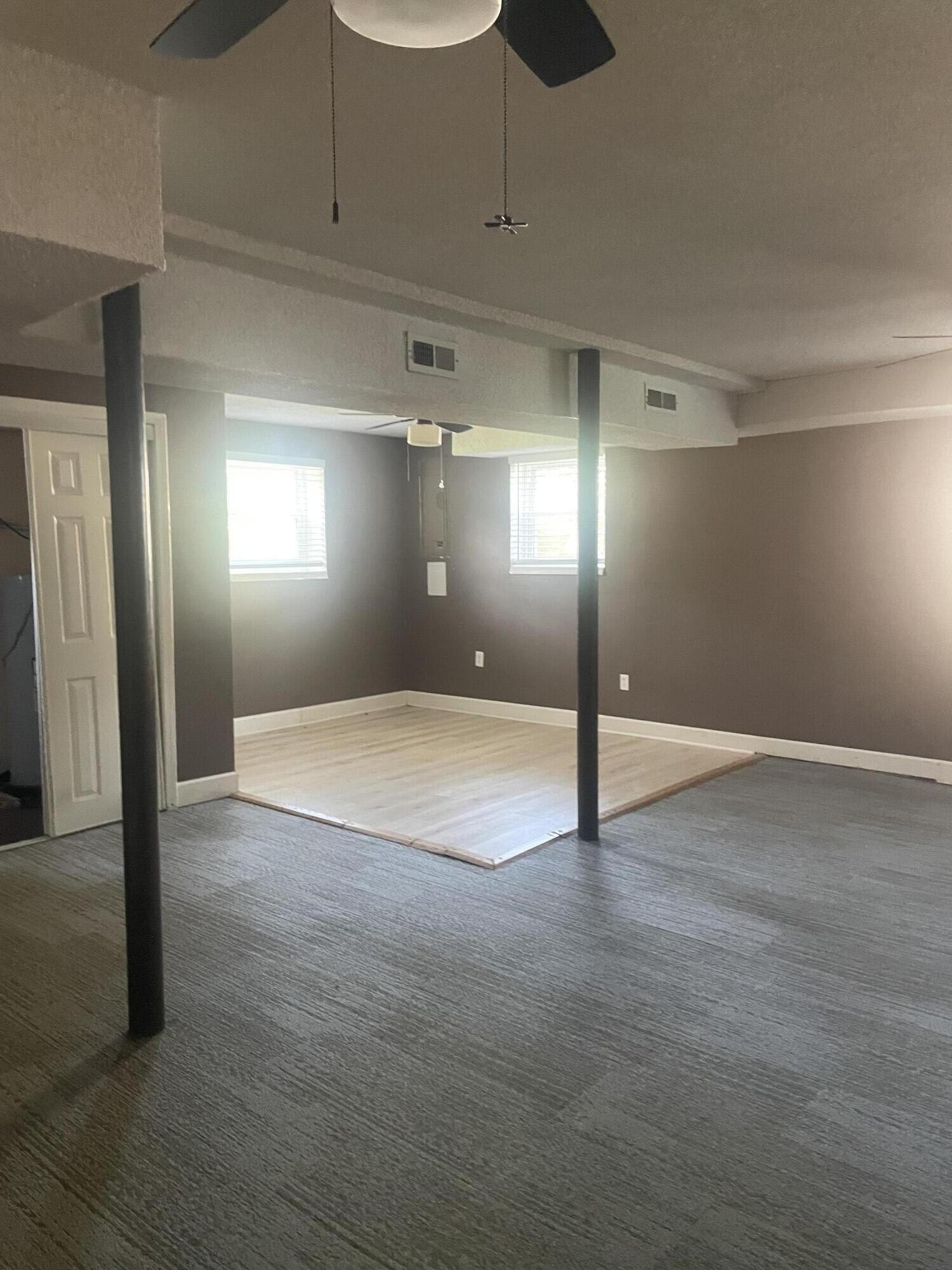 1620 Zale Drive, Se Property Photo 3