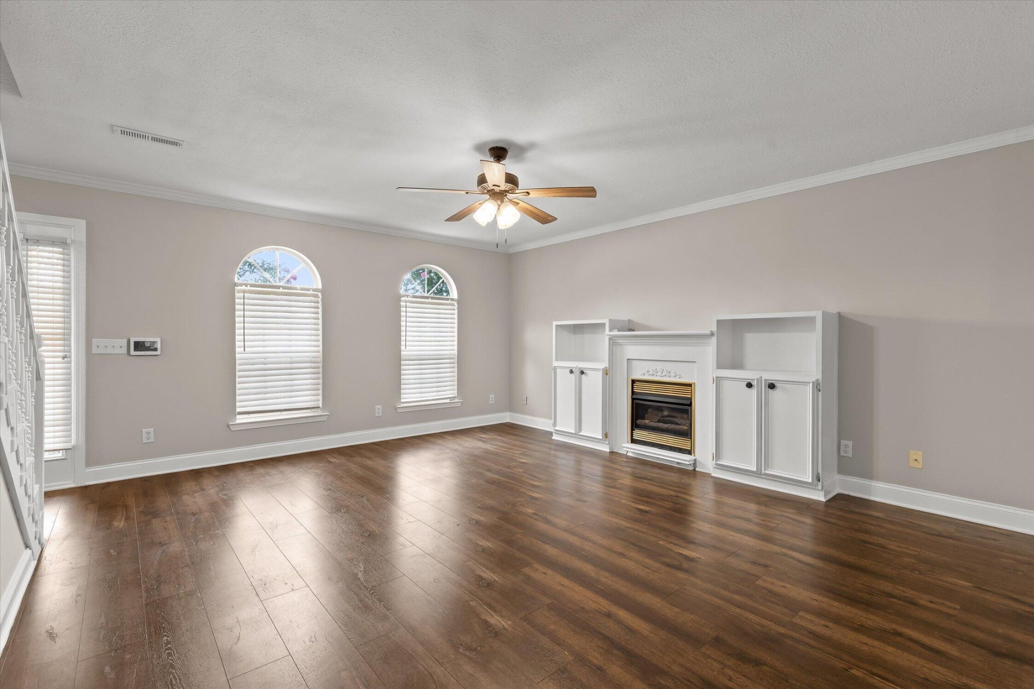 1700 Water Oak Drive Property Photo 2
