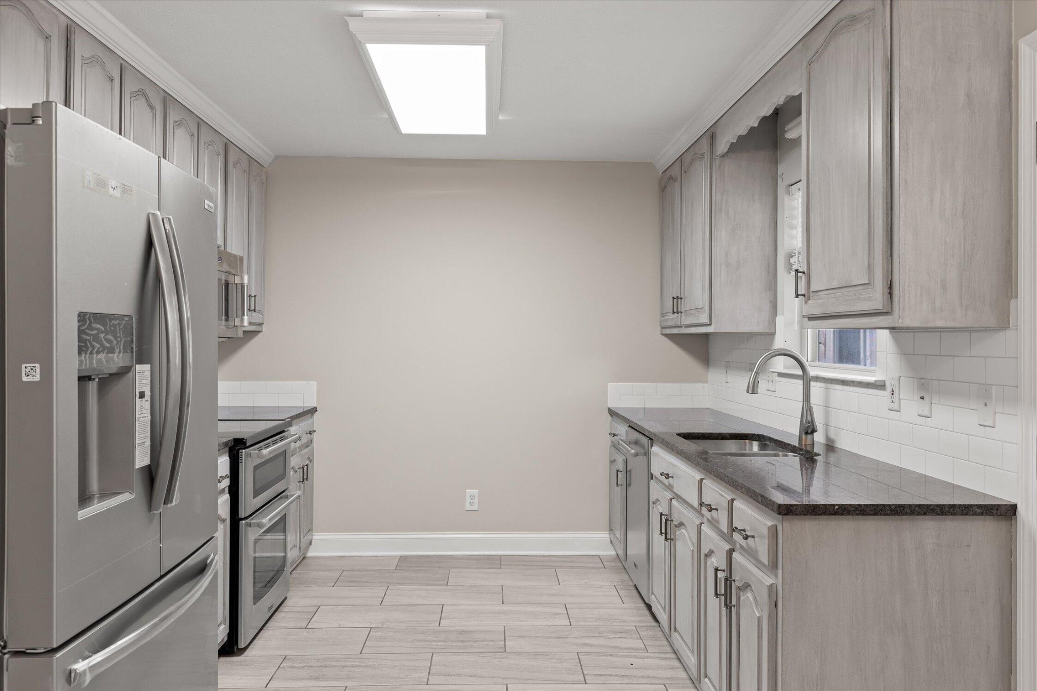 1700 Water Oak Drive Property Photo 3