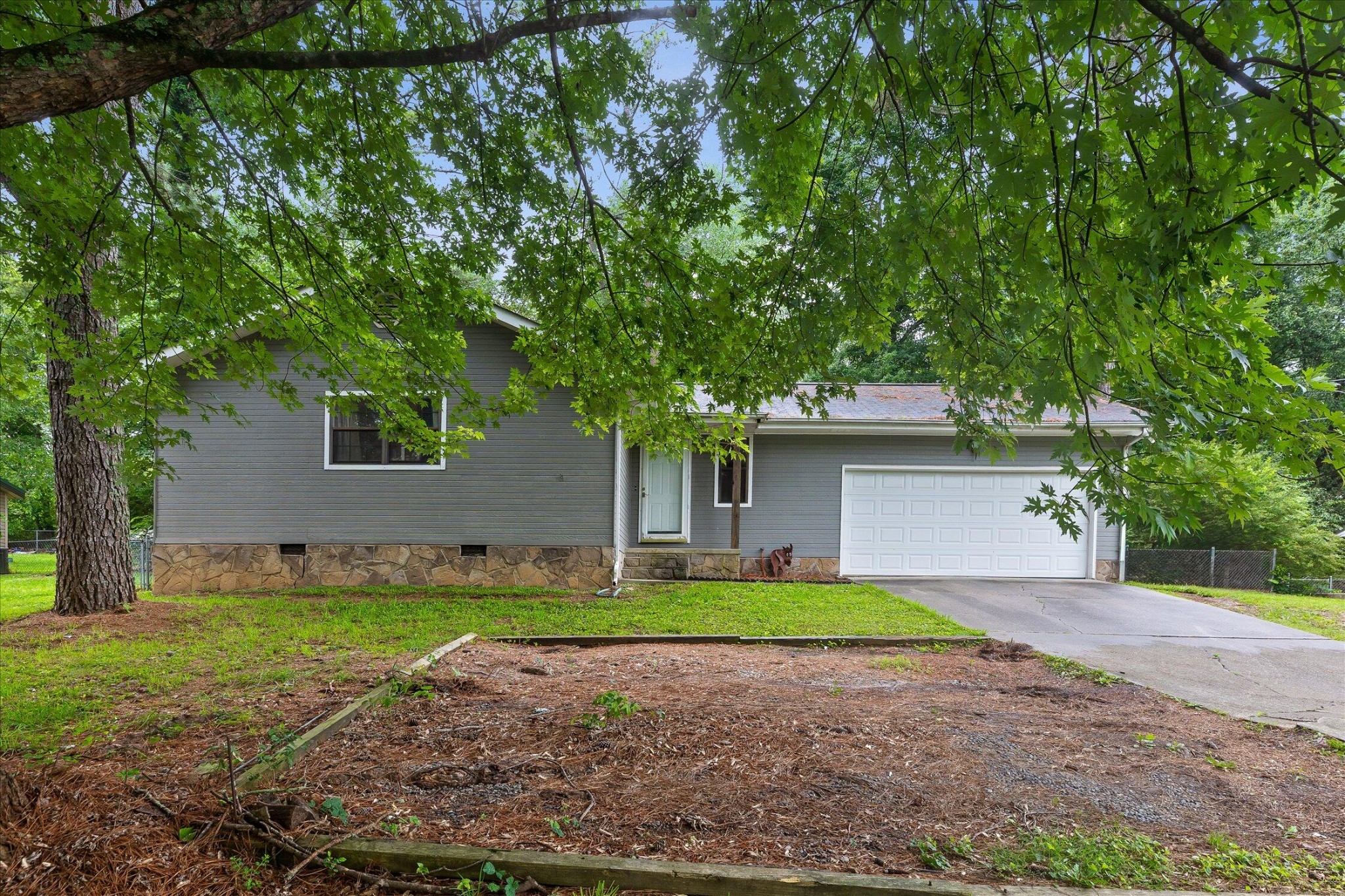 1884 Peavine Road Property Photo 1