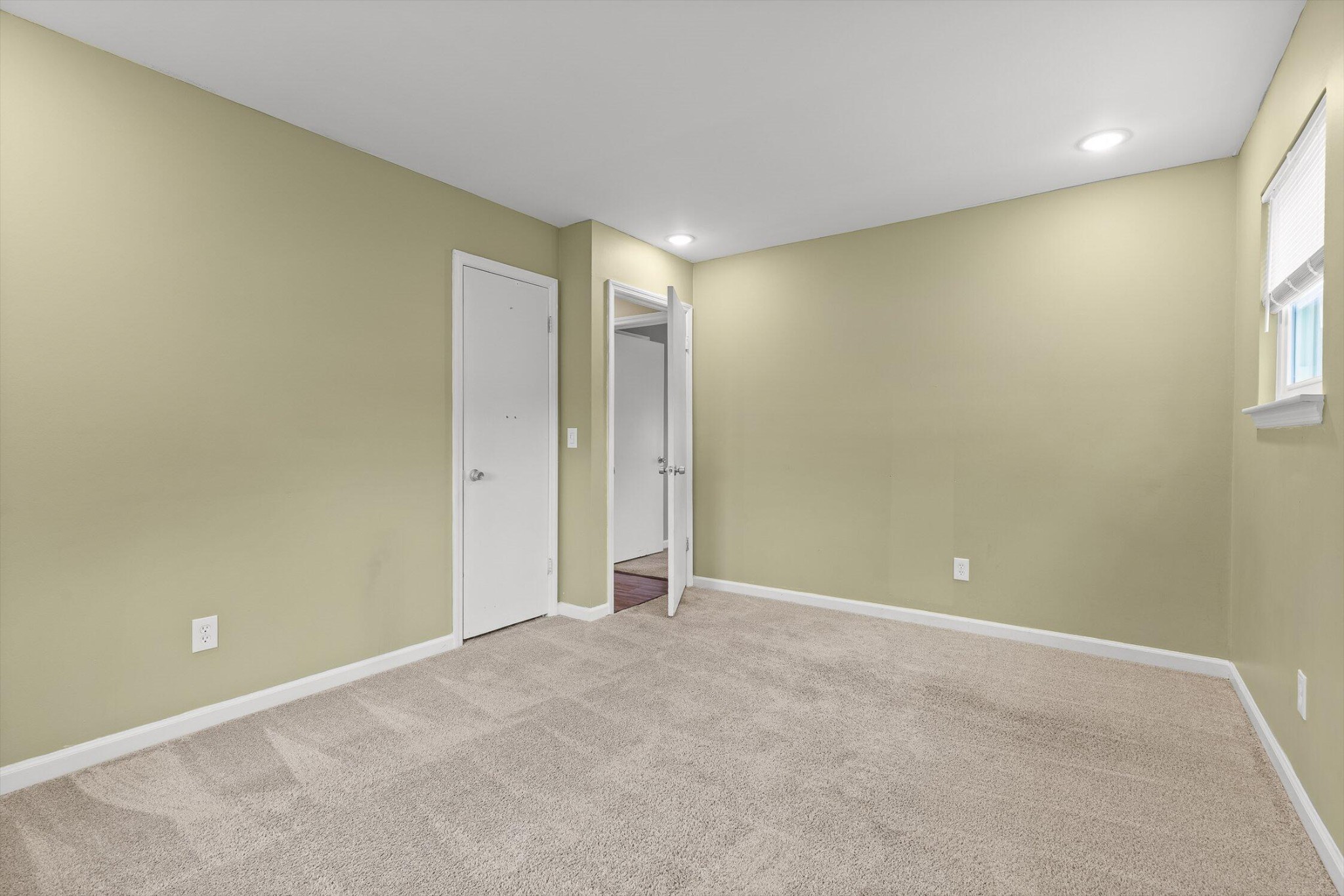 215 Battlewood Drive Property Photo 15