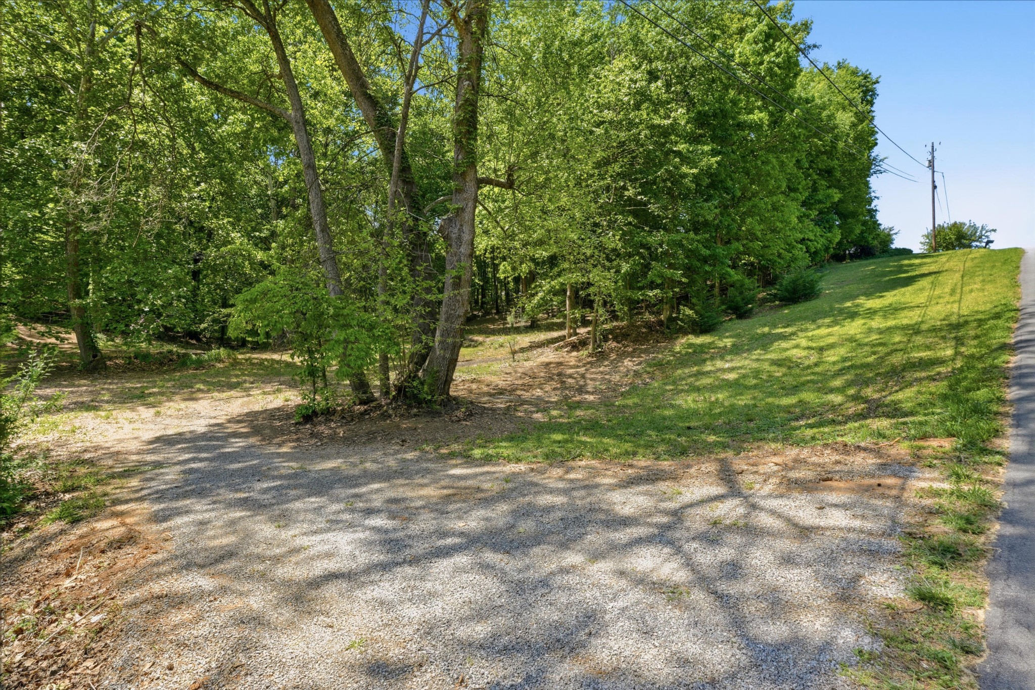 137 Brooksview Road Property Photo 2
