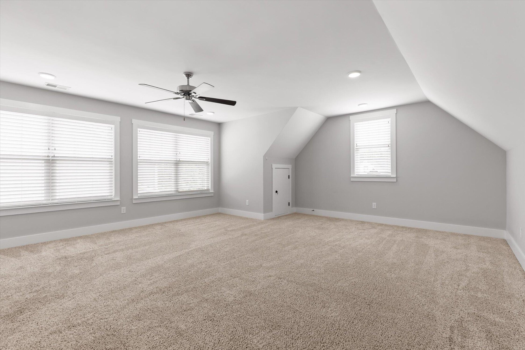 185 Ridge Crest Court, Sw Property Photo 28
