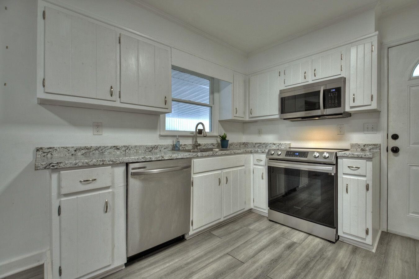 3892 Highway 68 Property Photo 8