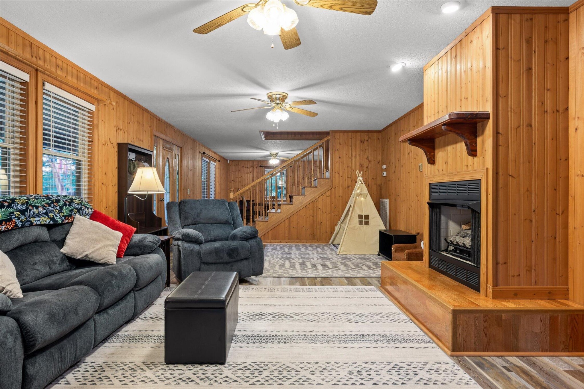 927 Casey Road Property Photo 14