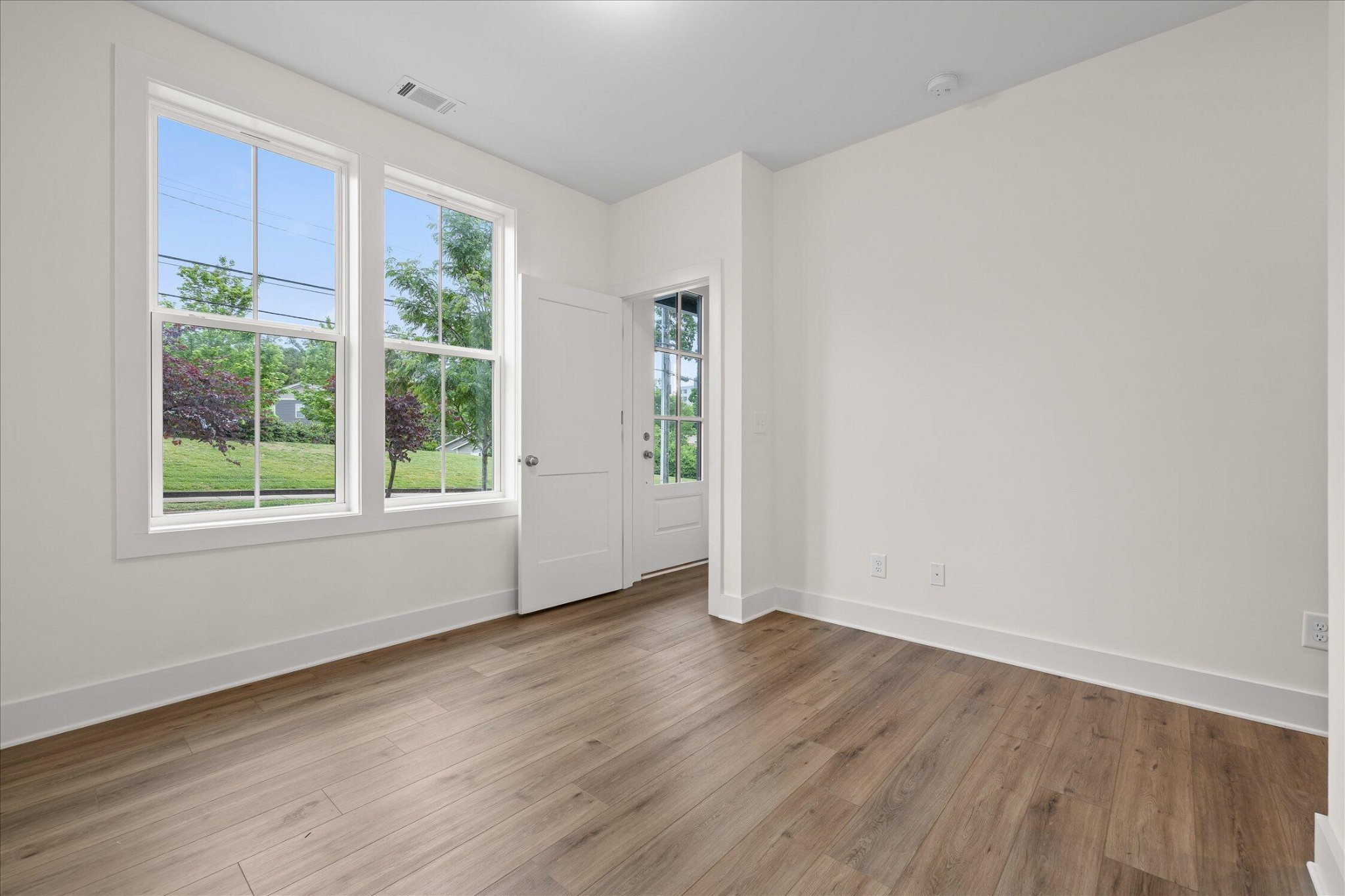 724 Belletrace Circle Property Photo 10