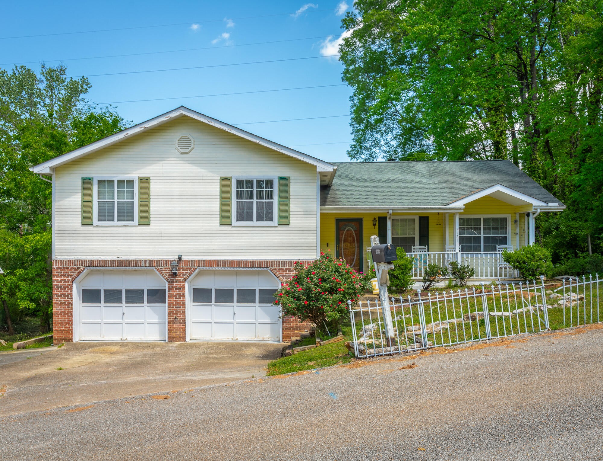 4721 Briarwood Circle Property Photo 1