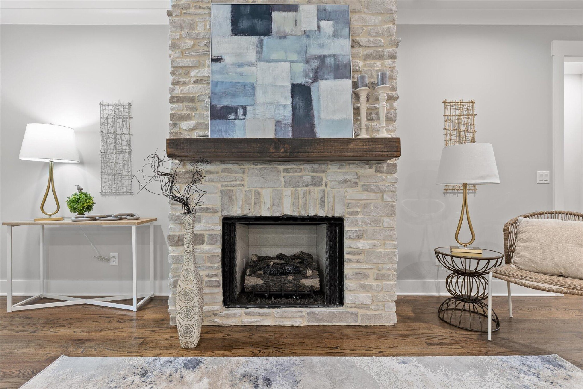 4053 Barnsley Loop Property Photo 9