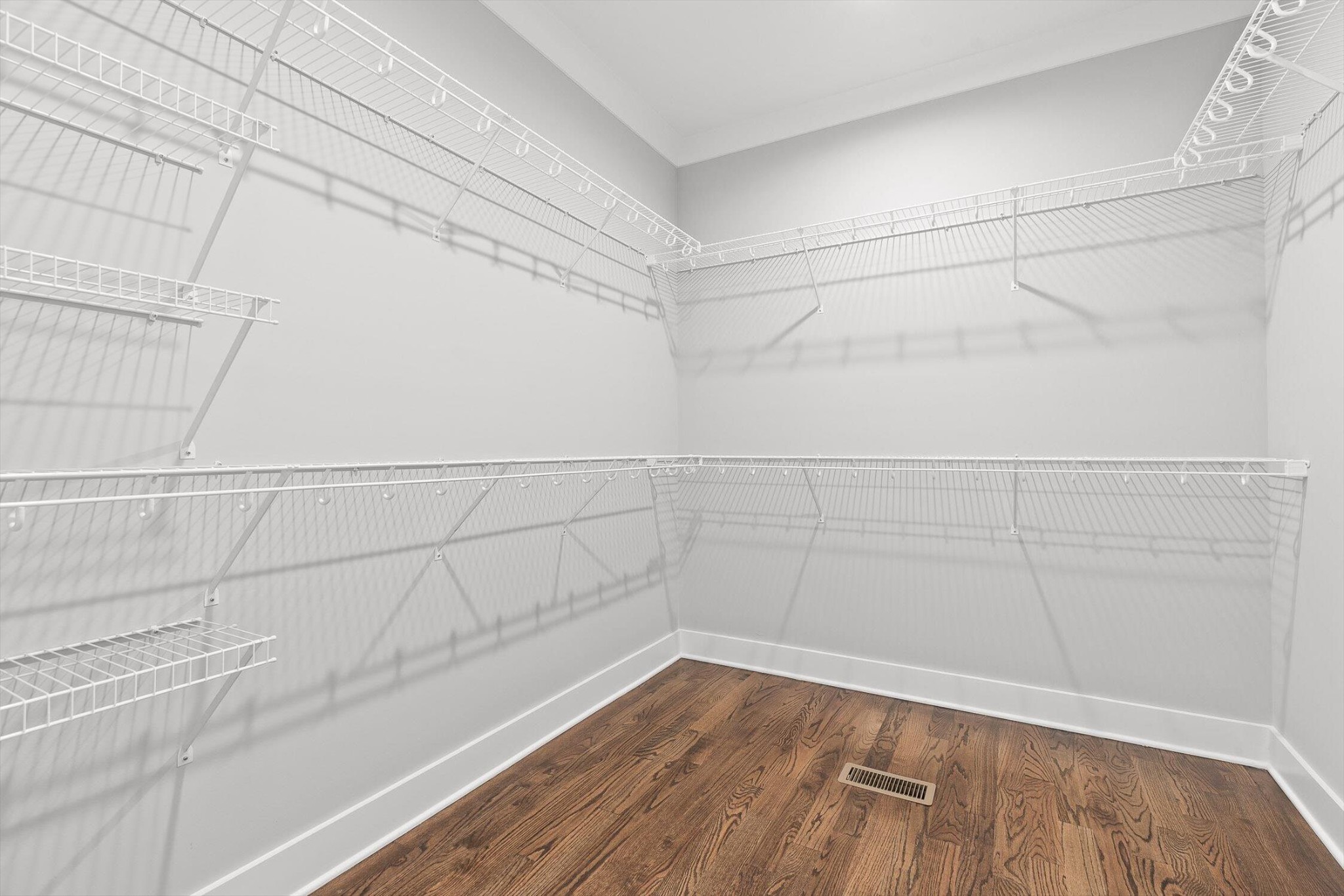 4053 Barnsley Loop Property Photo 23