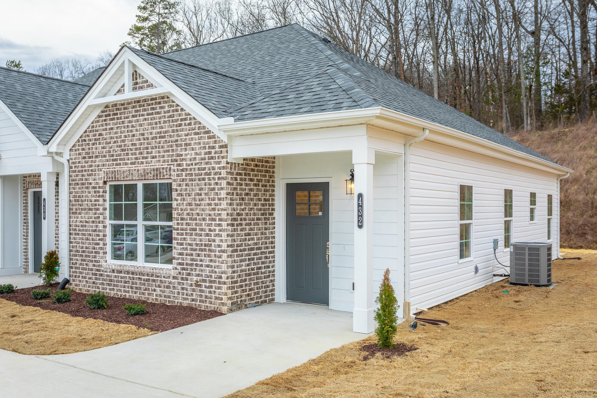 2116 Shady Lane Property Photo 1