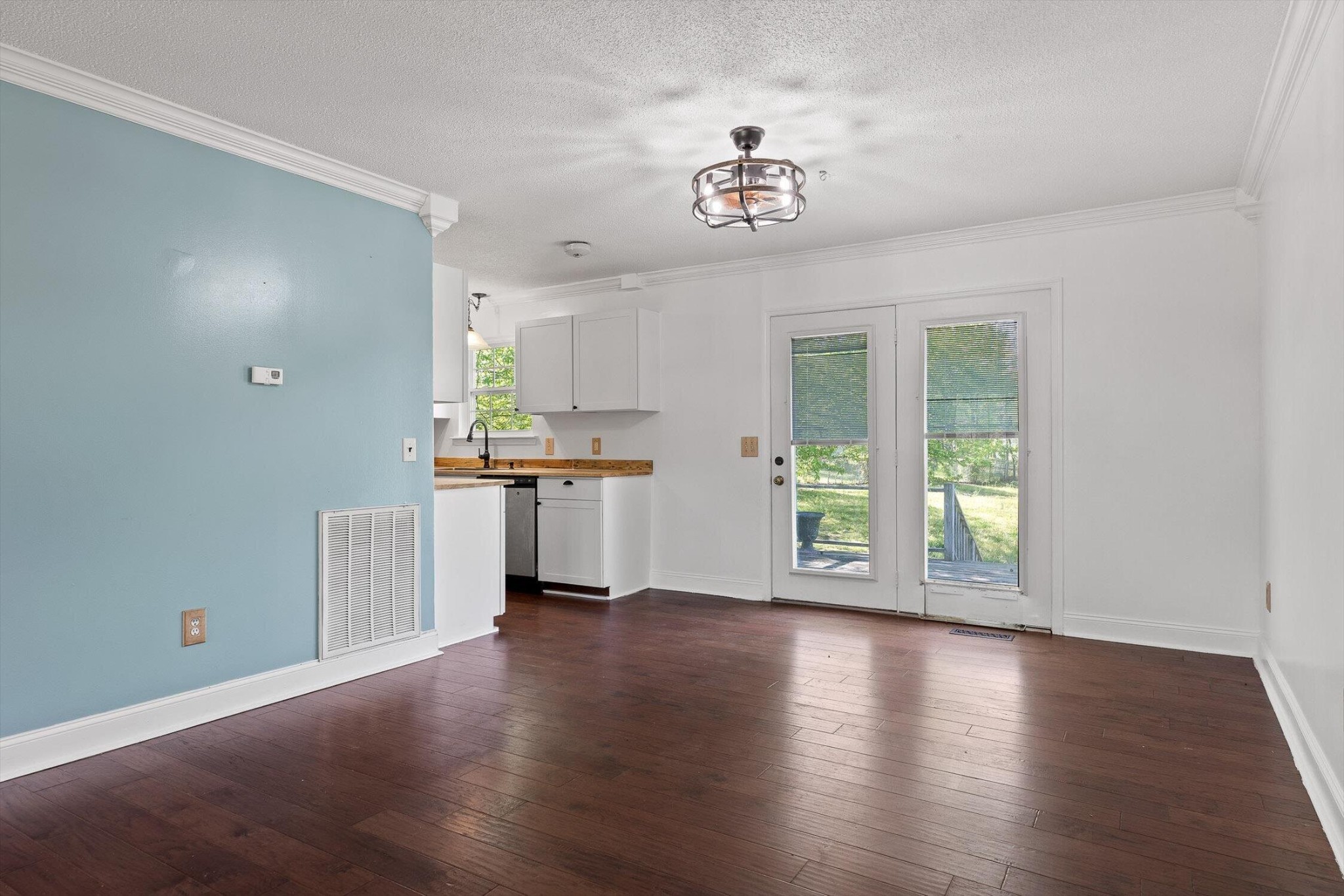 70 Pinoak Road Property Photo 12
