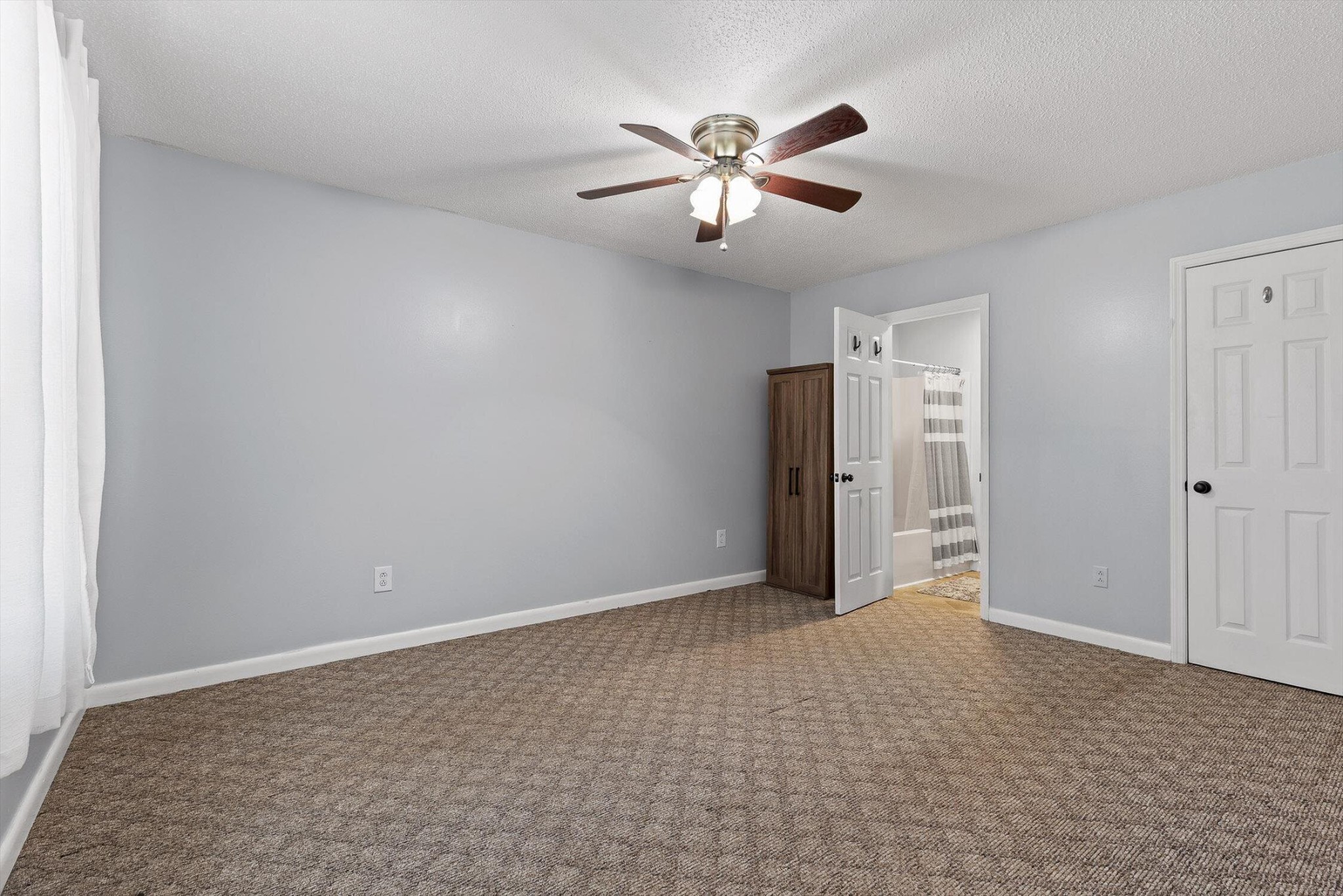 70 Pinoak Road Property Photo 24