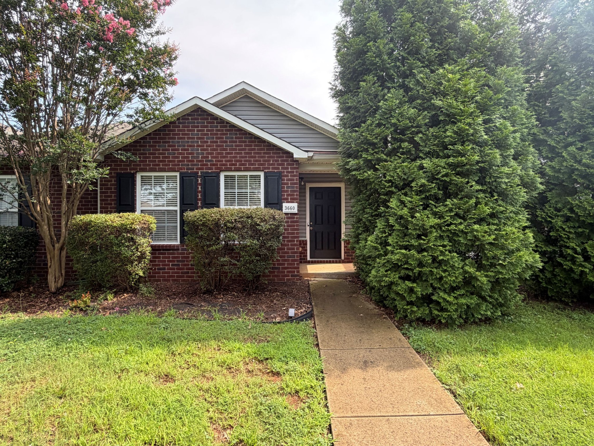 3660 Blaze Dr, NE Property Photo 1
