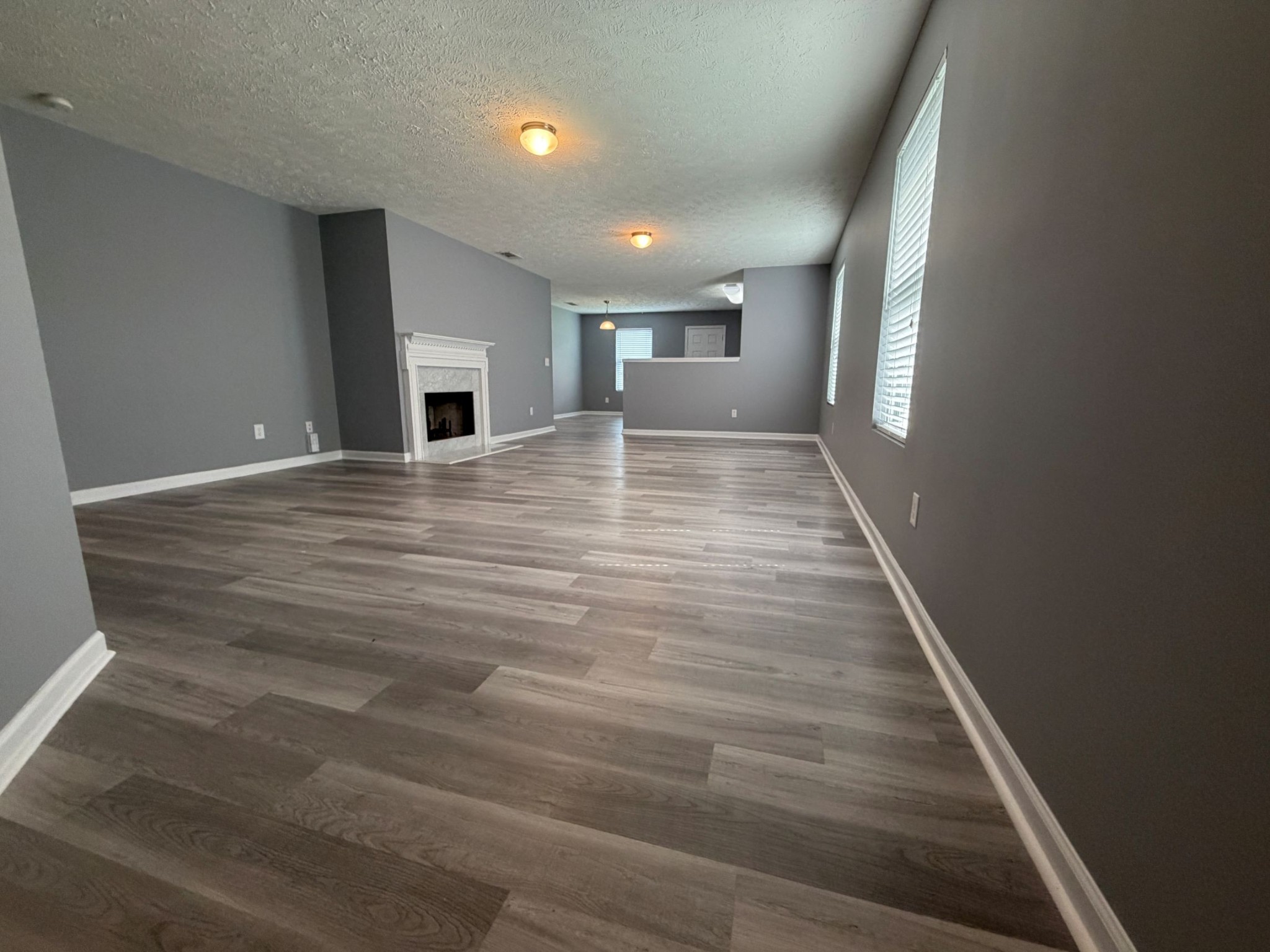 3660 Blaze Dr, Ne Property Photo 2