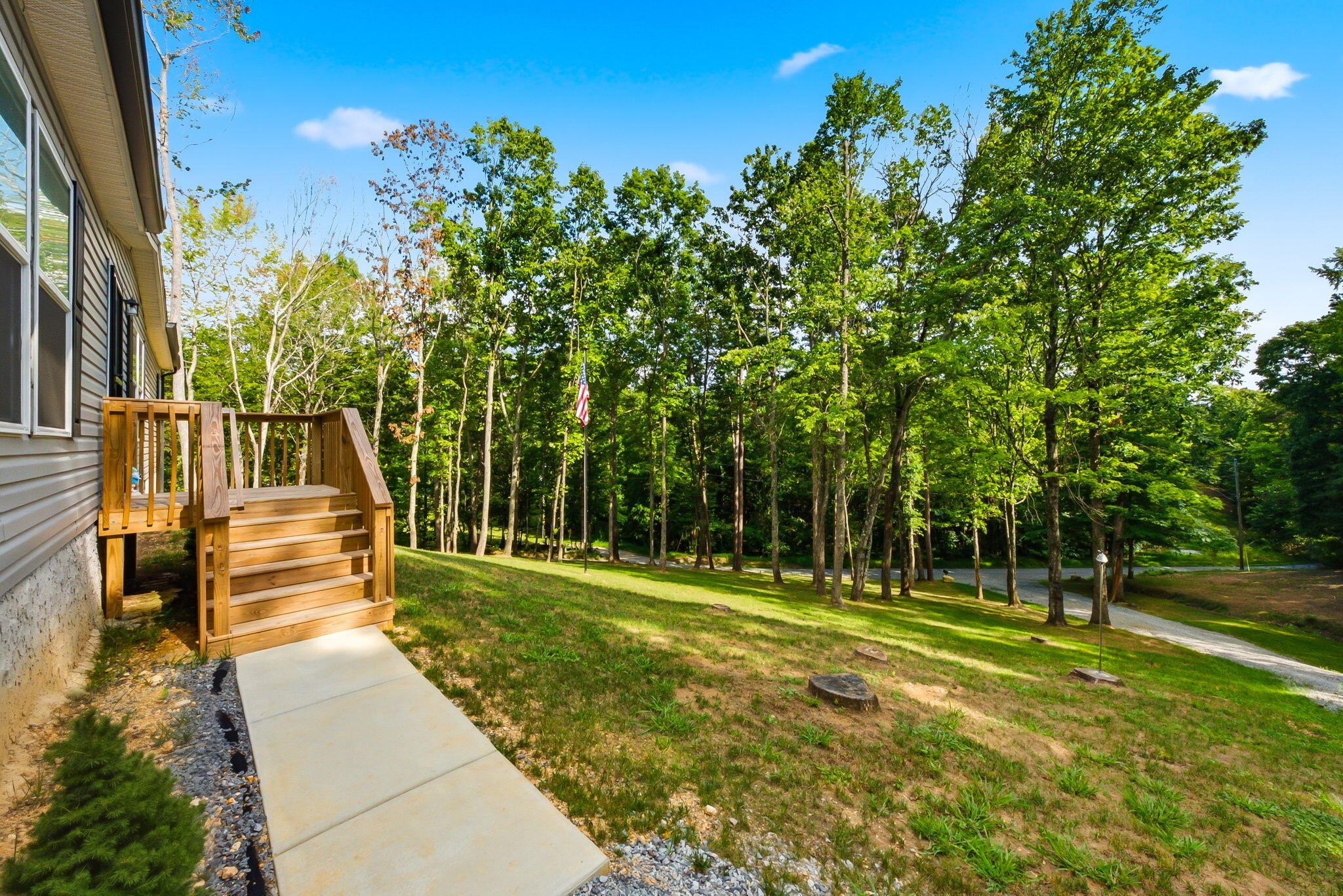923 Morrison Road Property Photo 6