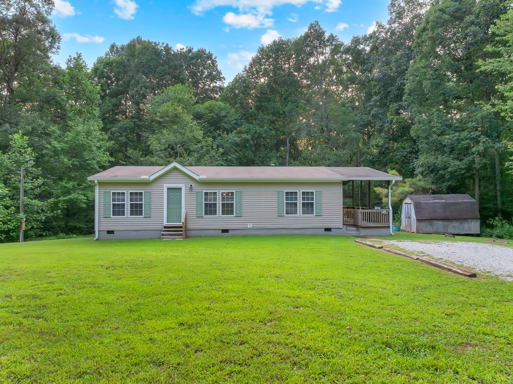 155 Troxler Rd Property Photo 1