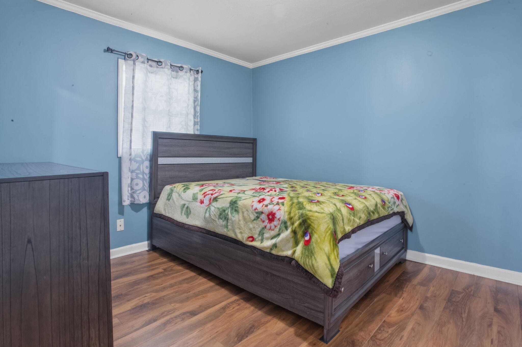 420 E East, Se Property Photo 9