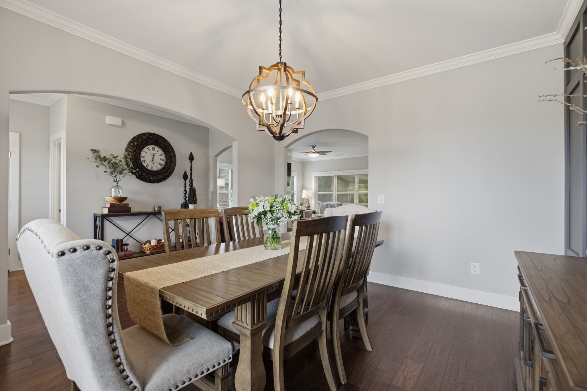 1637 Summit Rdg Property Photo 5