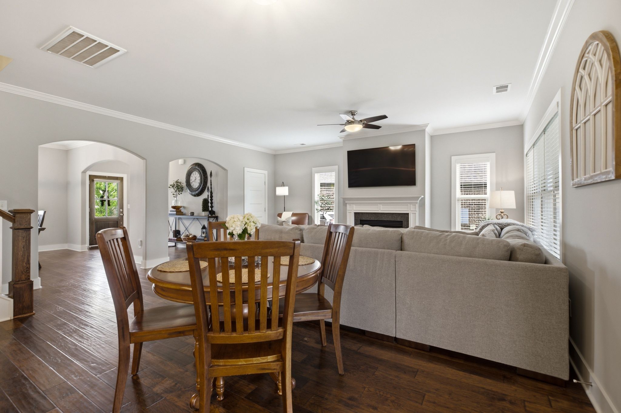 1637 Summit Rdg Property Photo 15