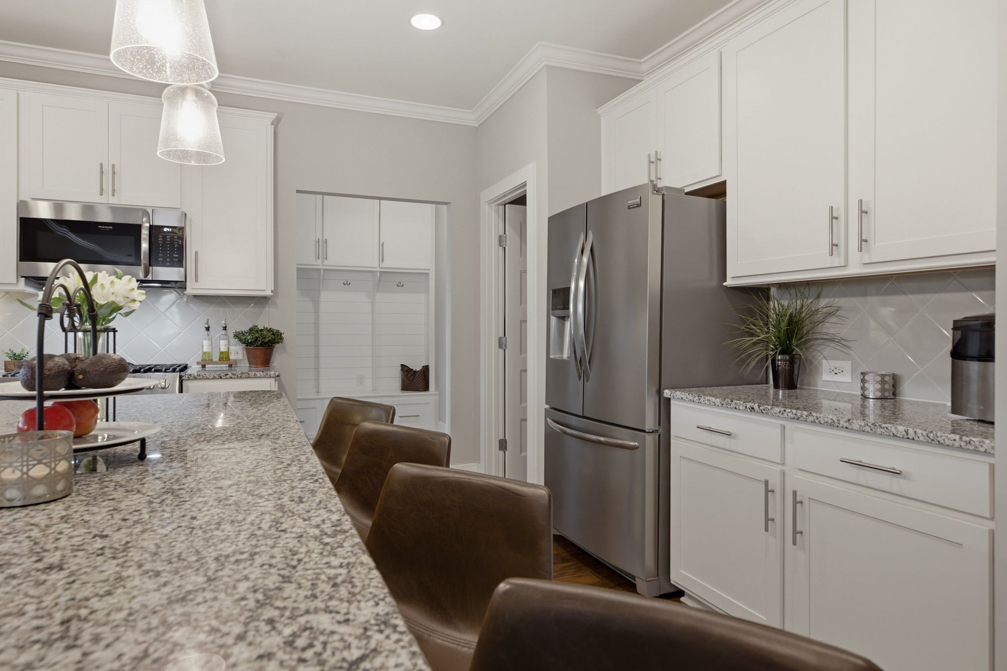 1637 Summit Rdg Property Photo 20