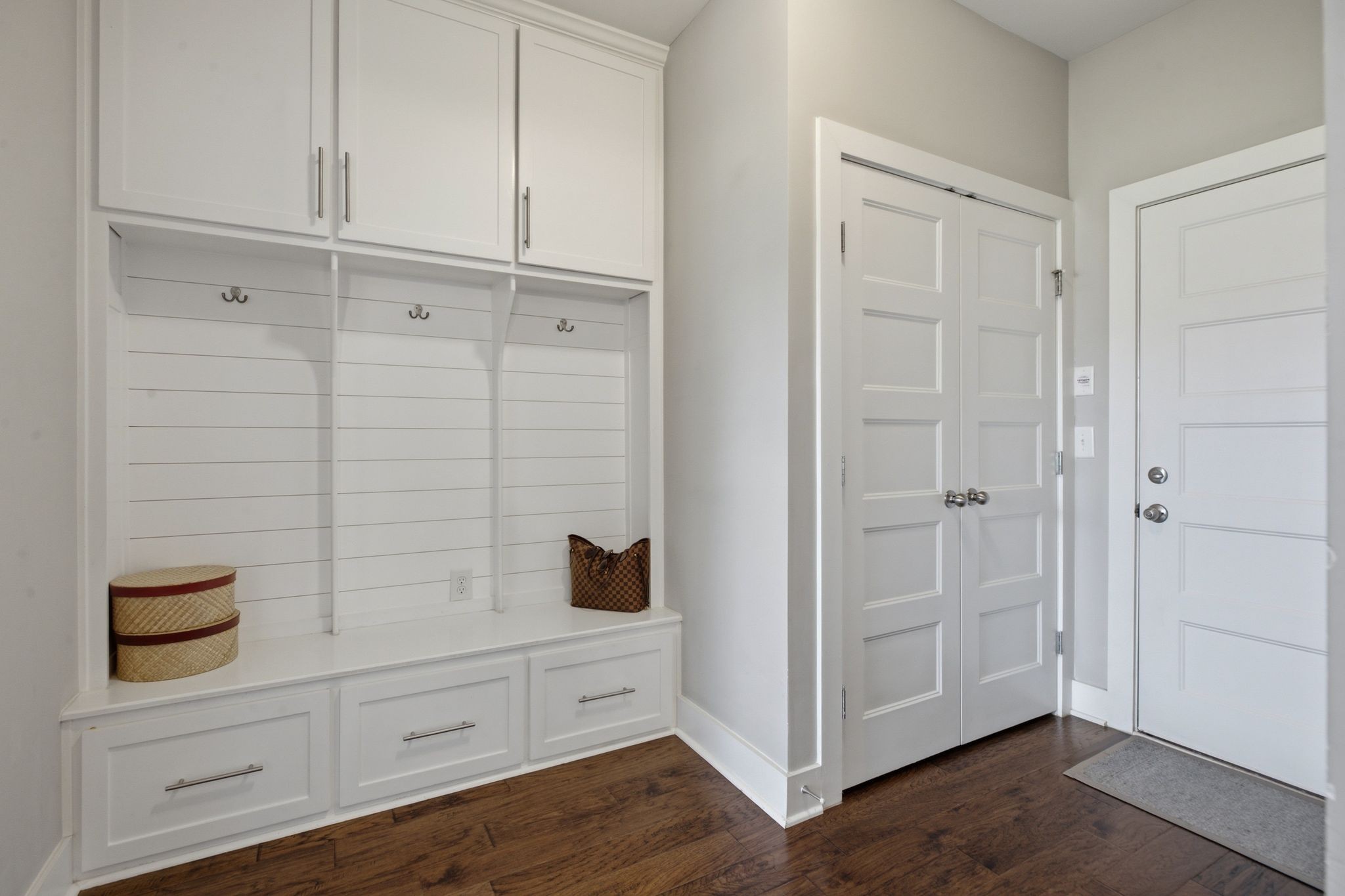 1637 Summit Rdg Property Photo 26