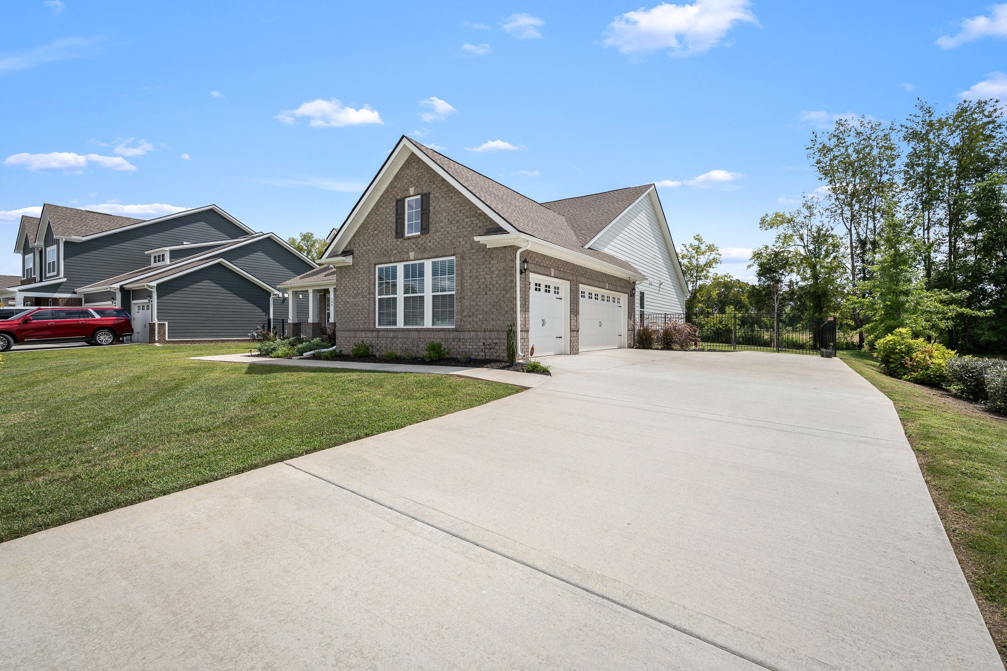206 Veneto Dr Property Photo 3