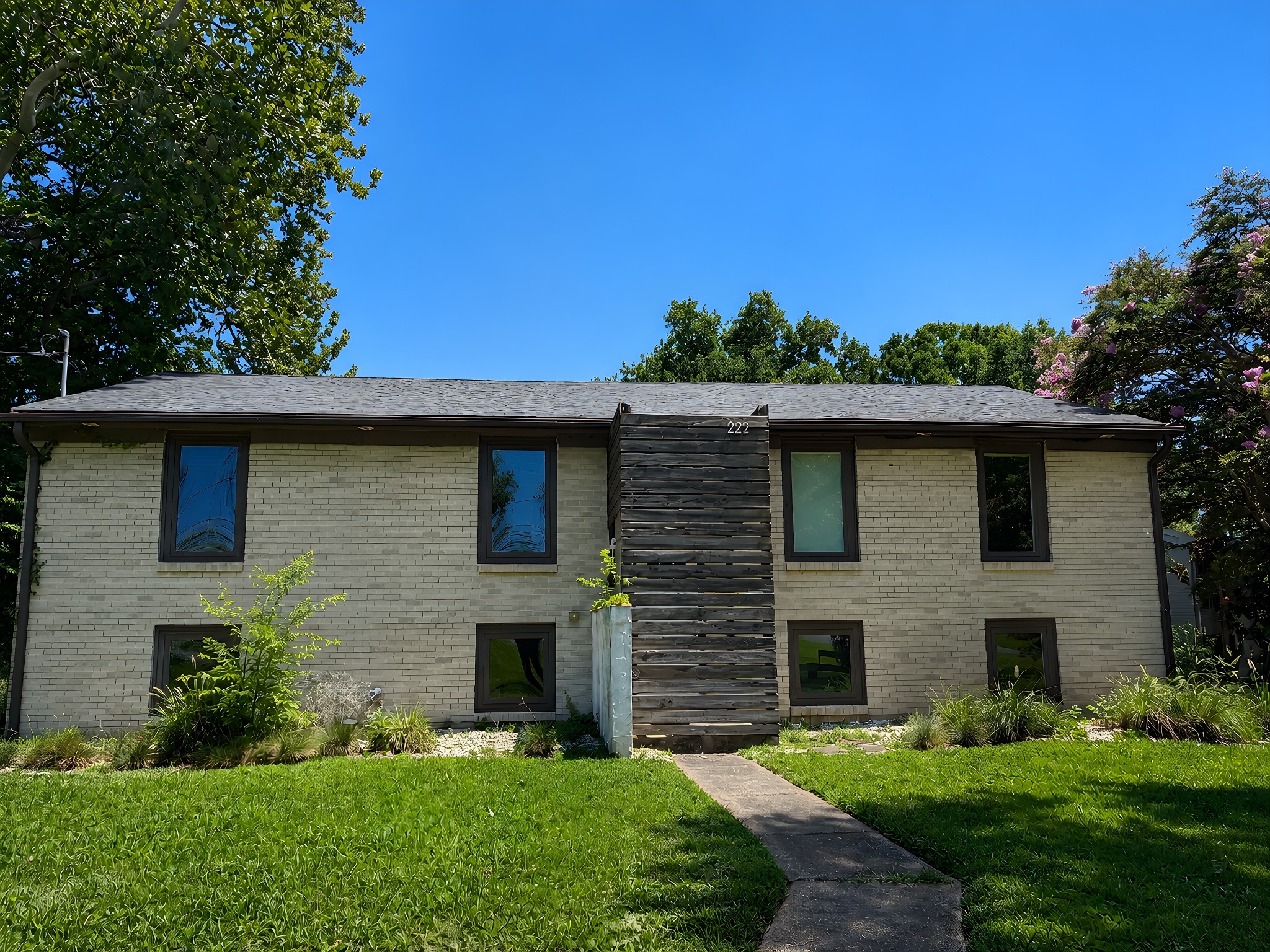 222 Blackman Rd Property Photo 1