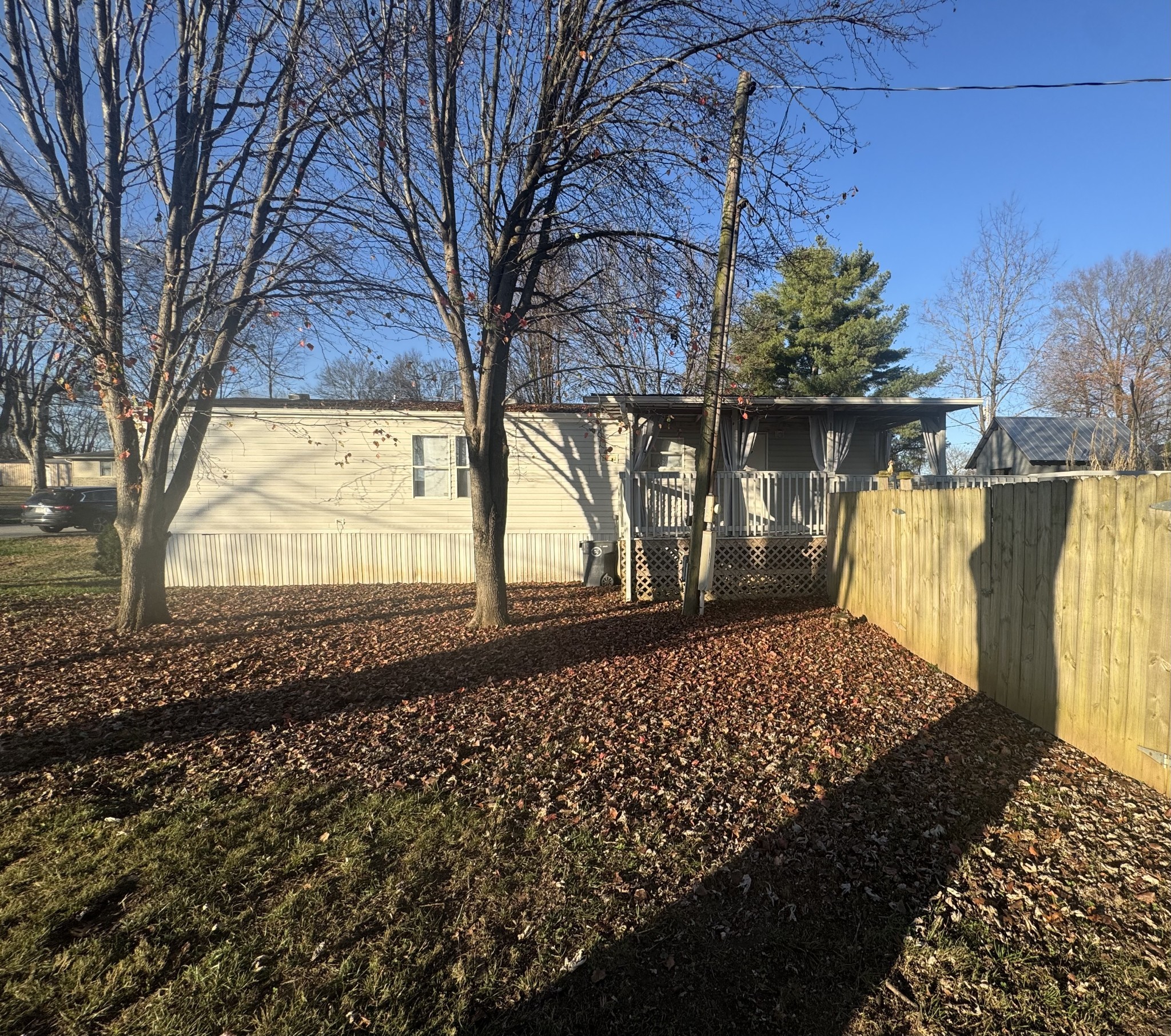 432 Andrews Ave Property Photo 4
