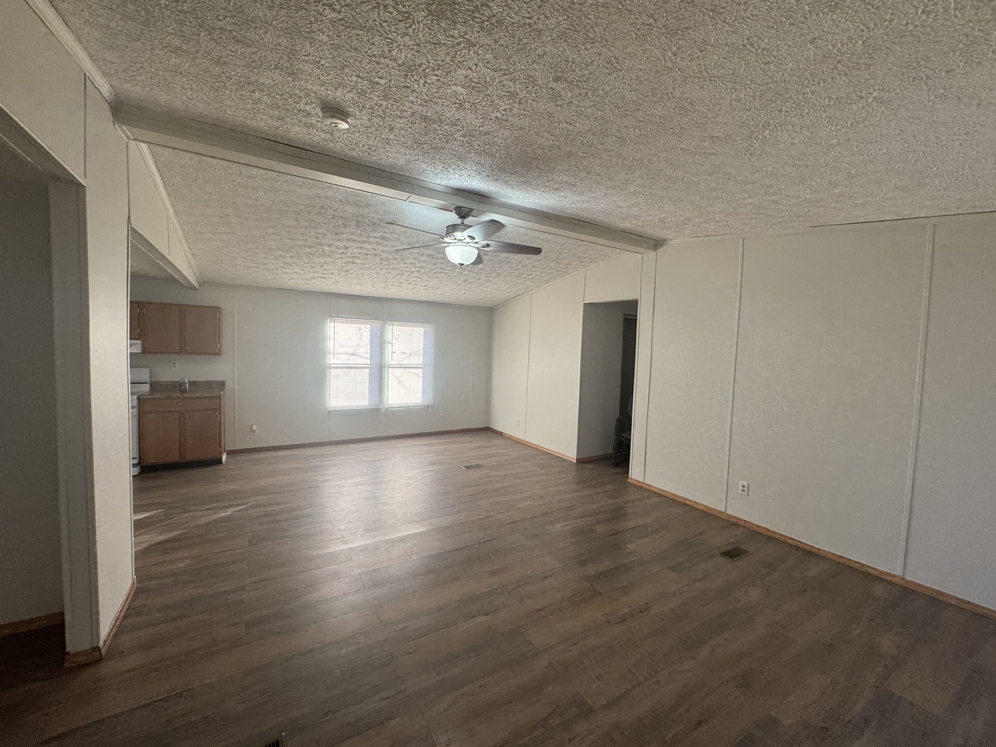 432 Andrews Ave Property Photo 9