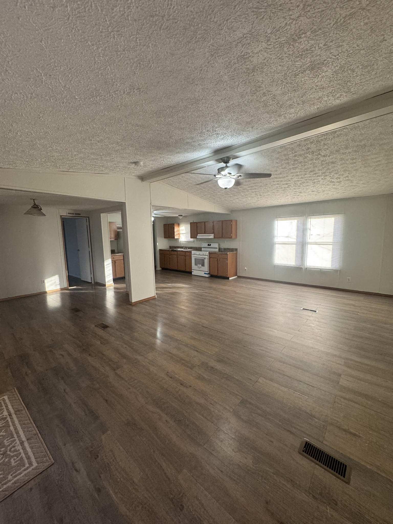 432 Andrews Ave Property Photo 11