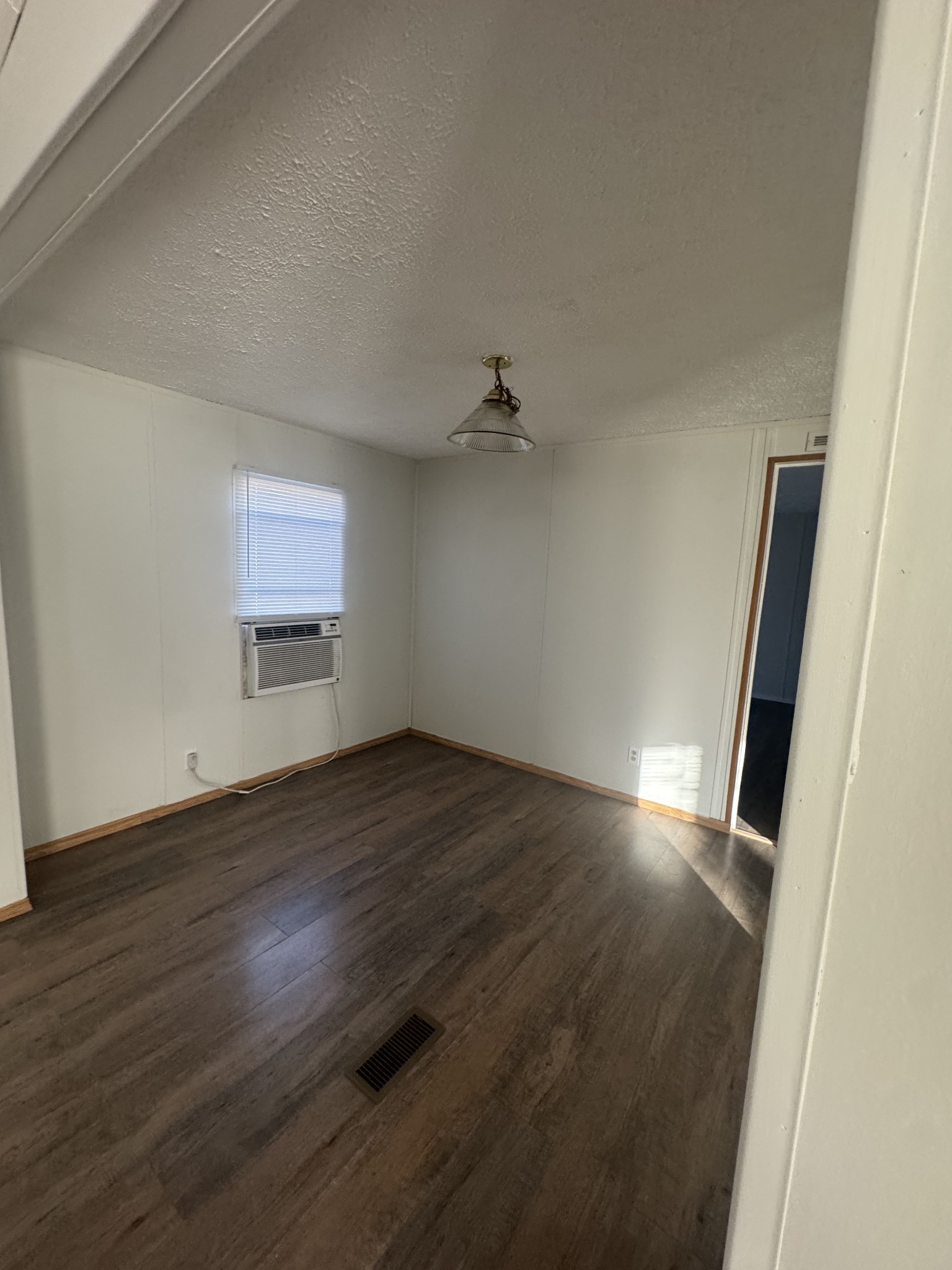 432 Andrews Ave Property Photo 15