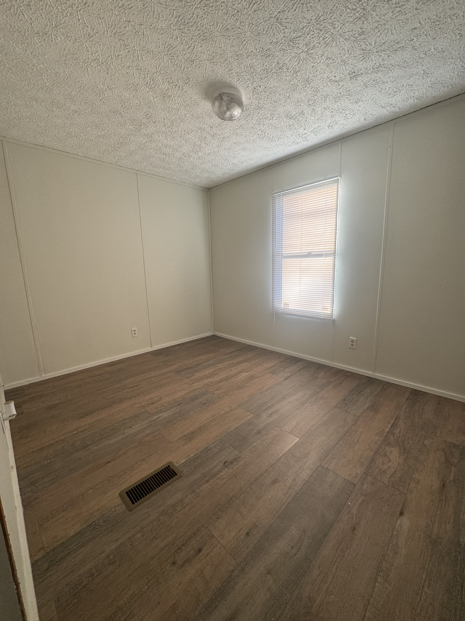 432 Andrews Ave Property Photo 22