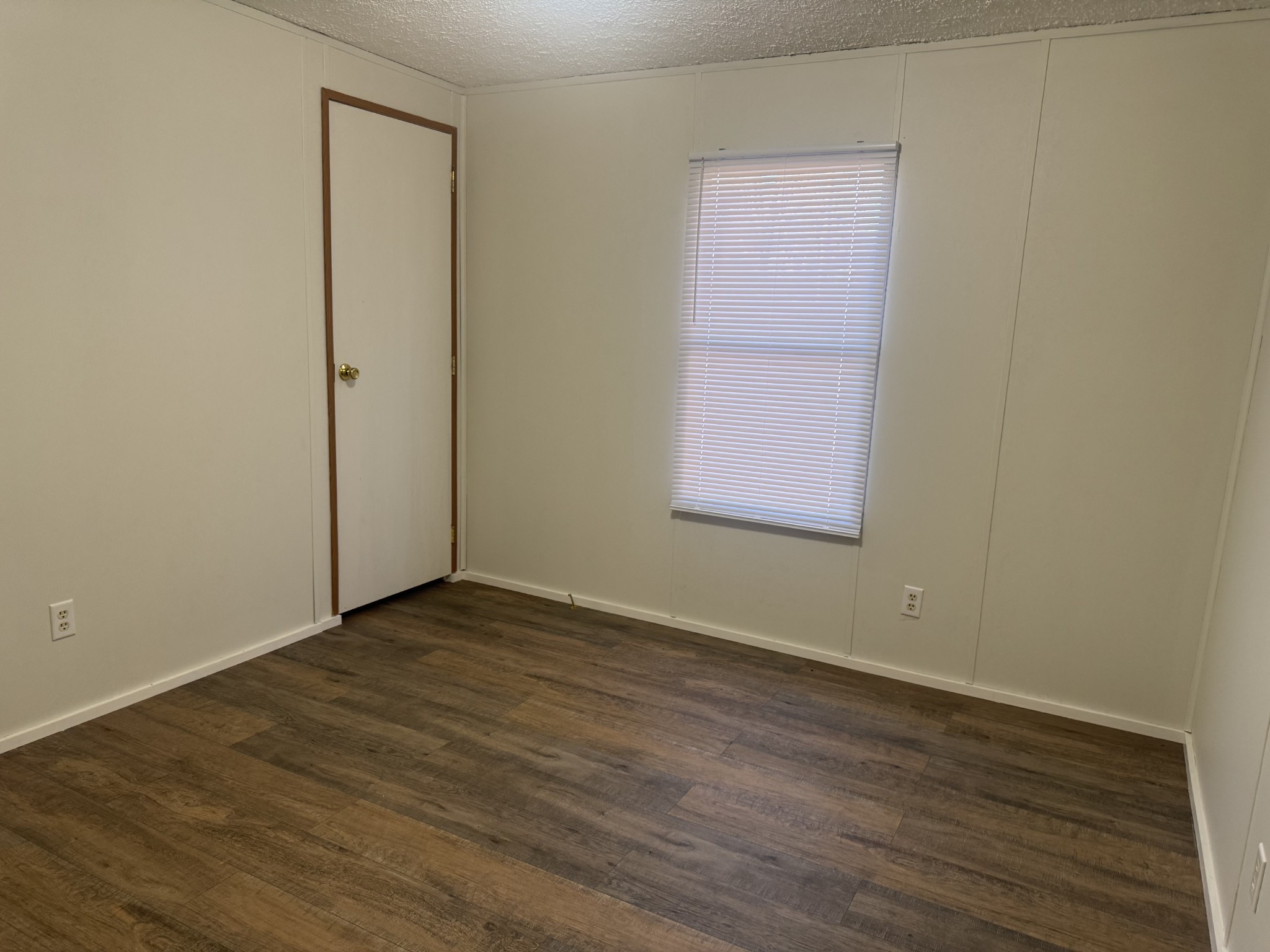 432 Andrews Ave Property Photo 25