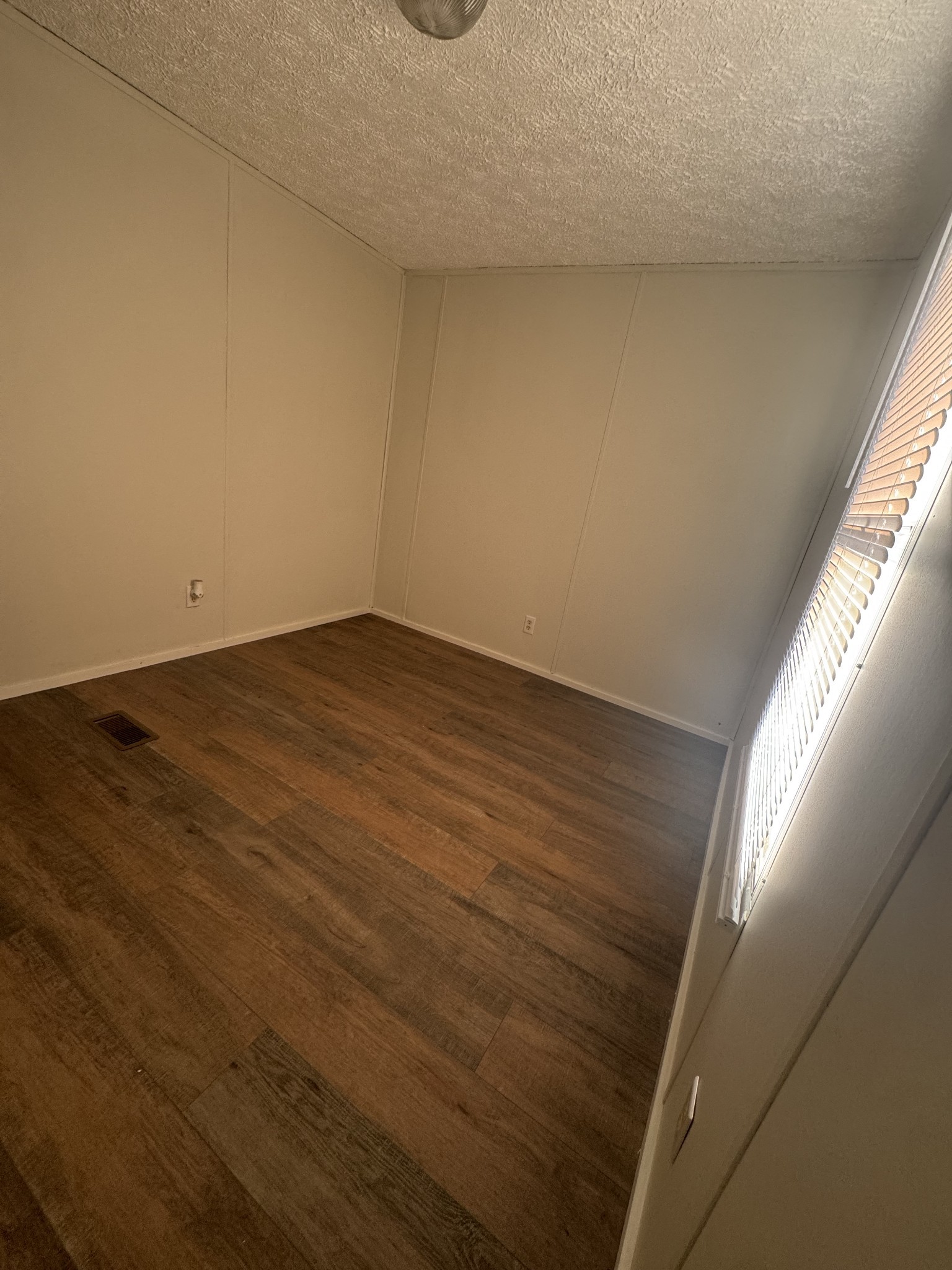 432 Andrews Ave Property Photo 28