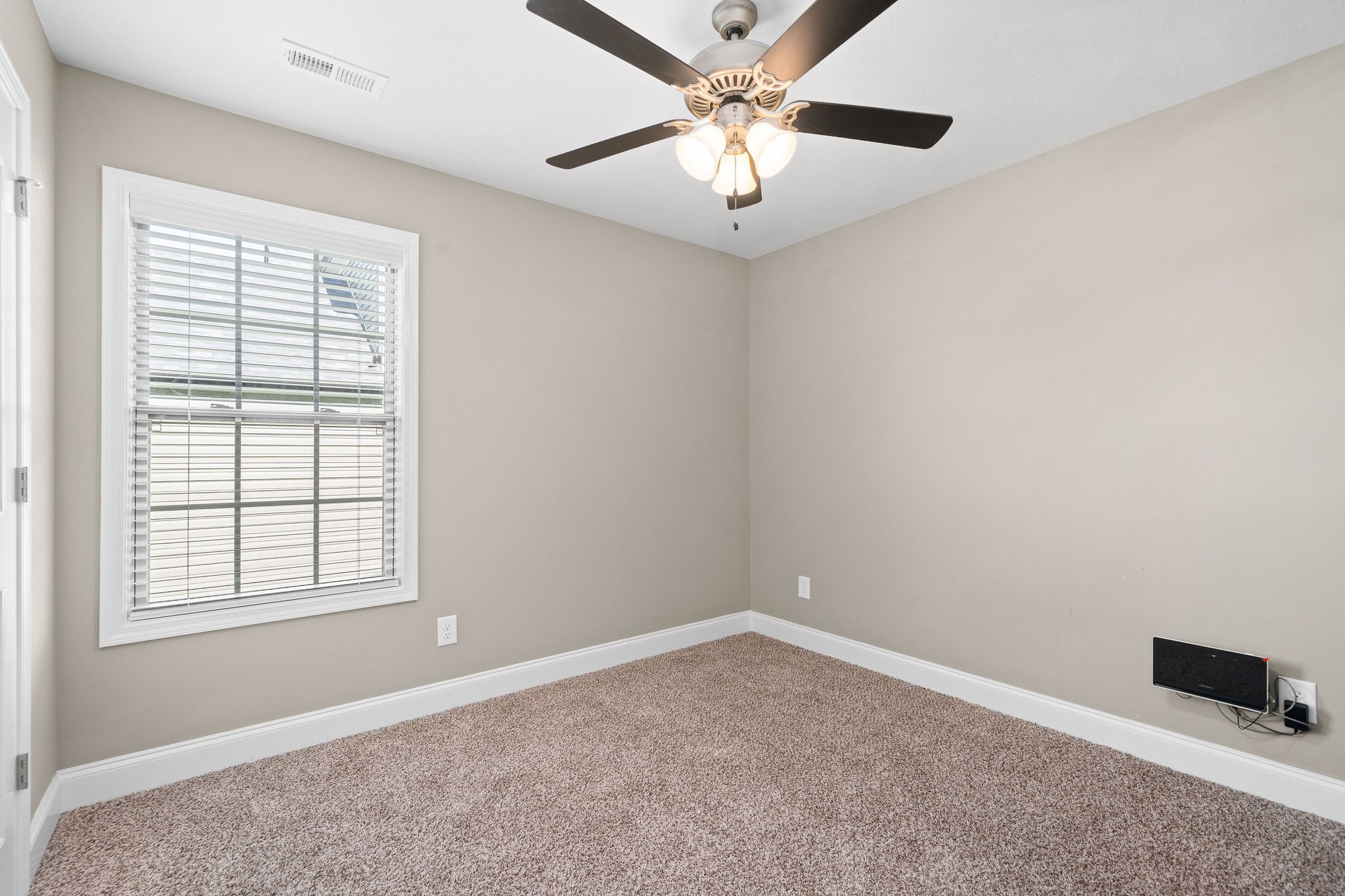 515 Sourwood Dr Property Photo 22