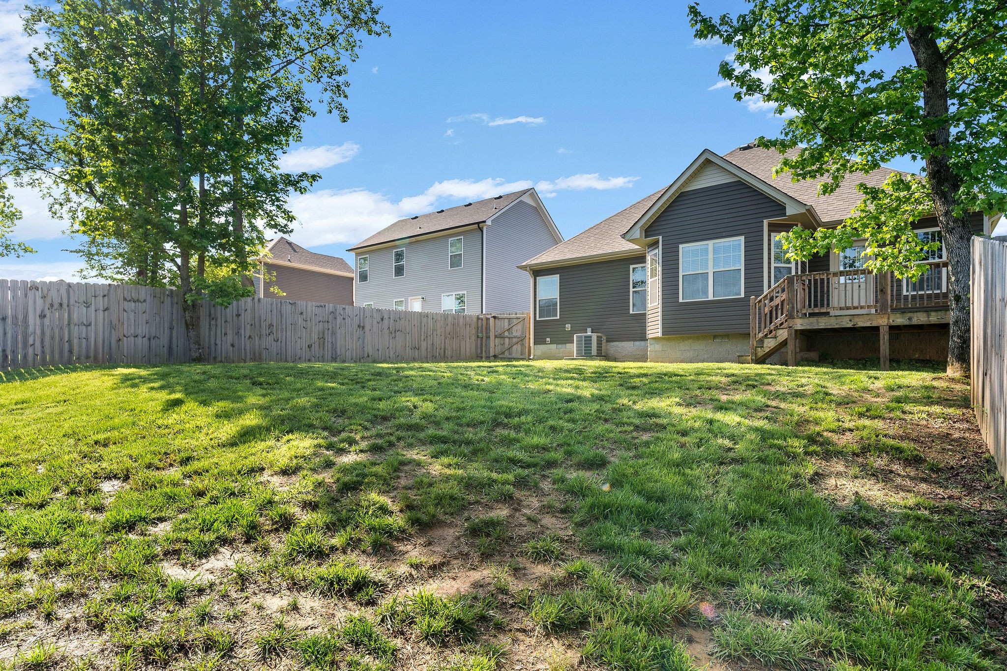 515 Sourwood Dr Property Photo 25
