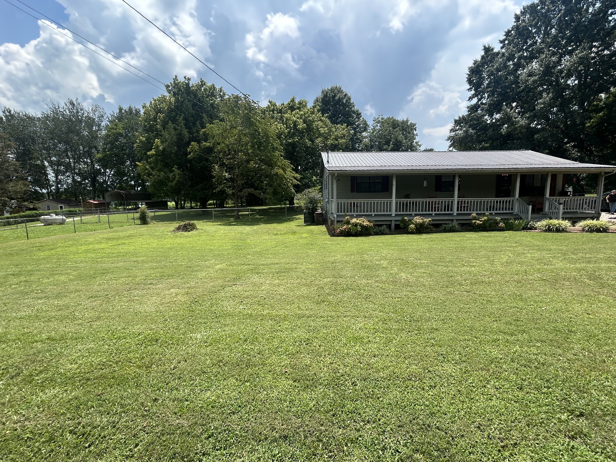 206 Beth Page Rd Property Photo 2