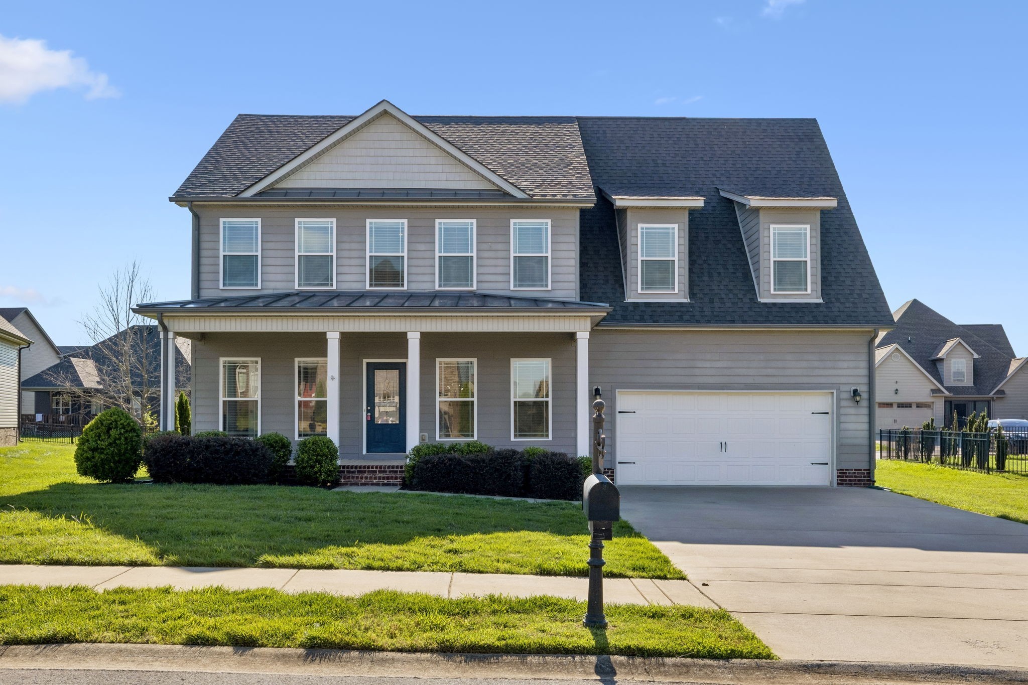 1045 Black Gum Ln Property Photo 2