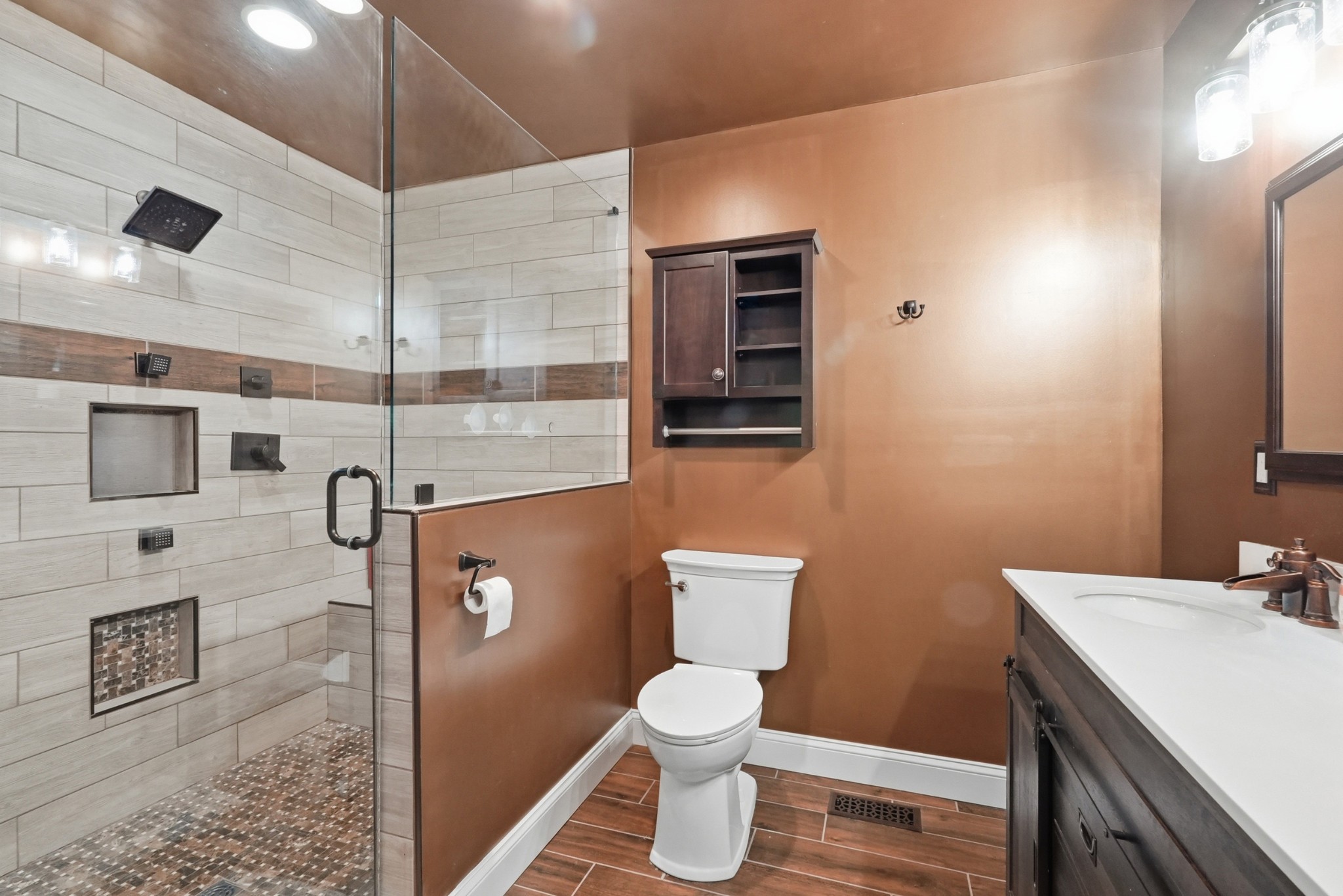 831 Osborne Ln Property Photo 33