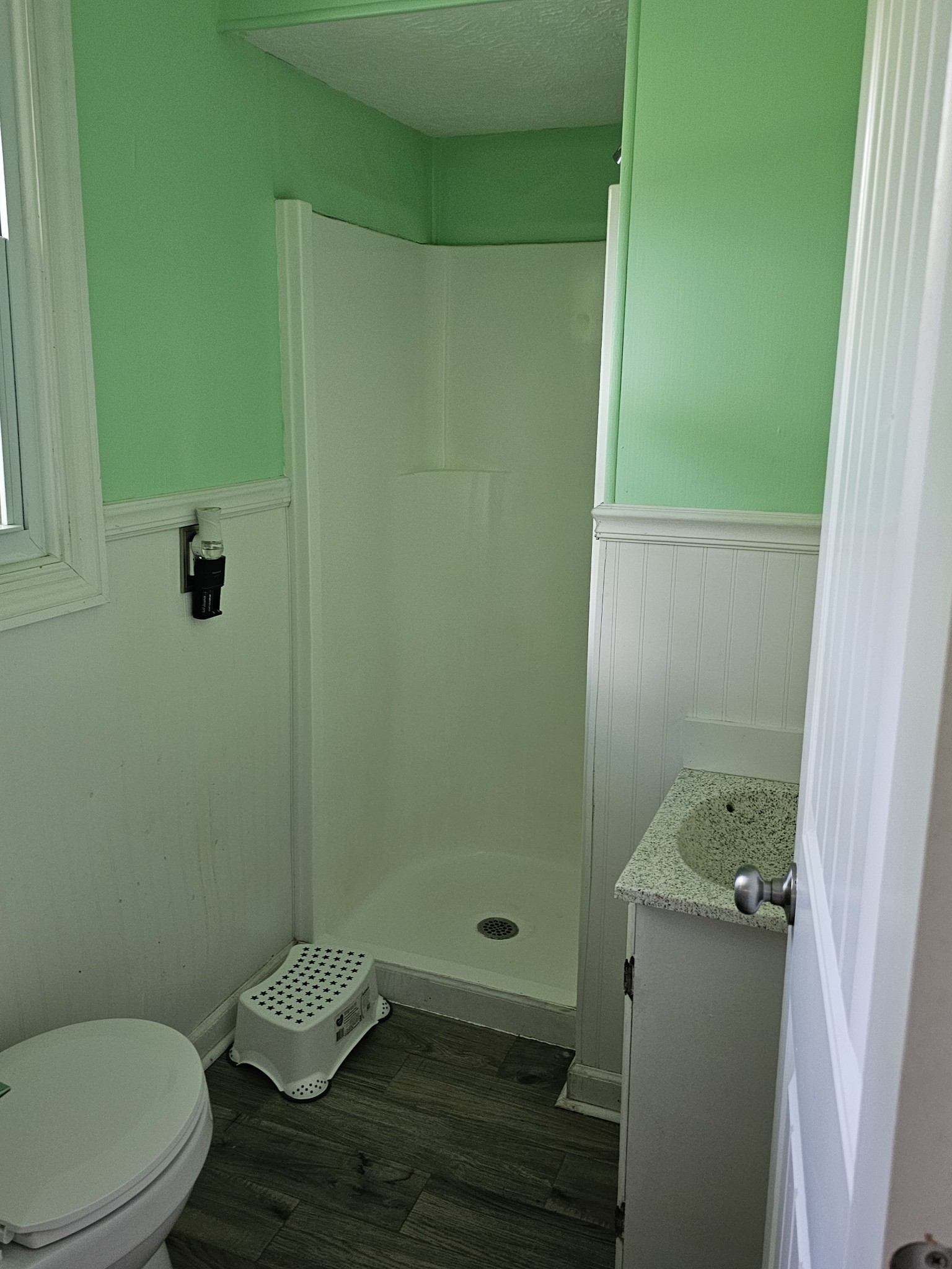 1215 Parkview Ter Property Photo 5