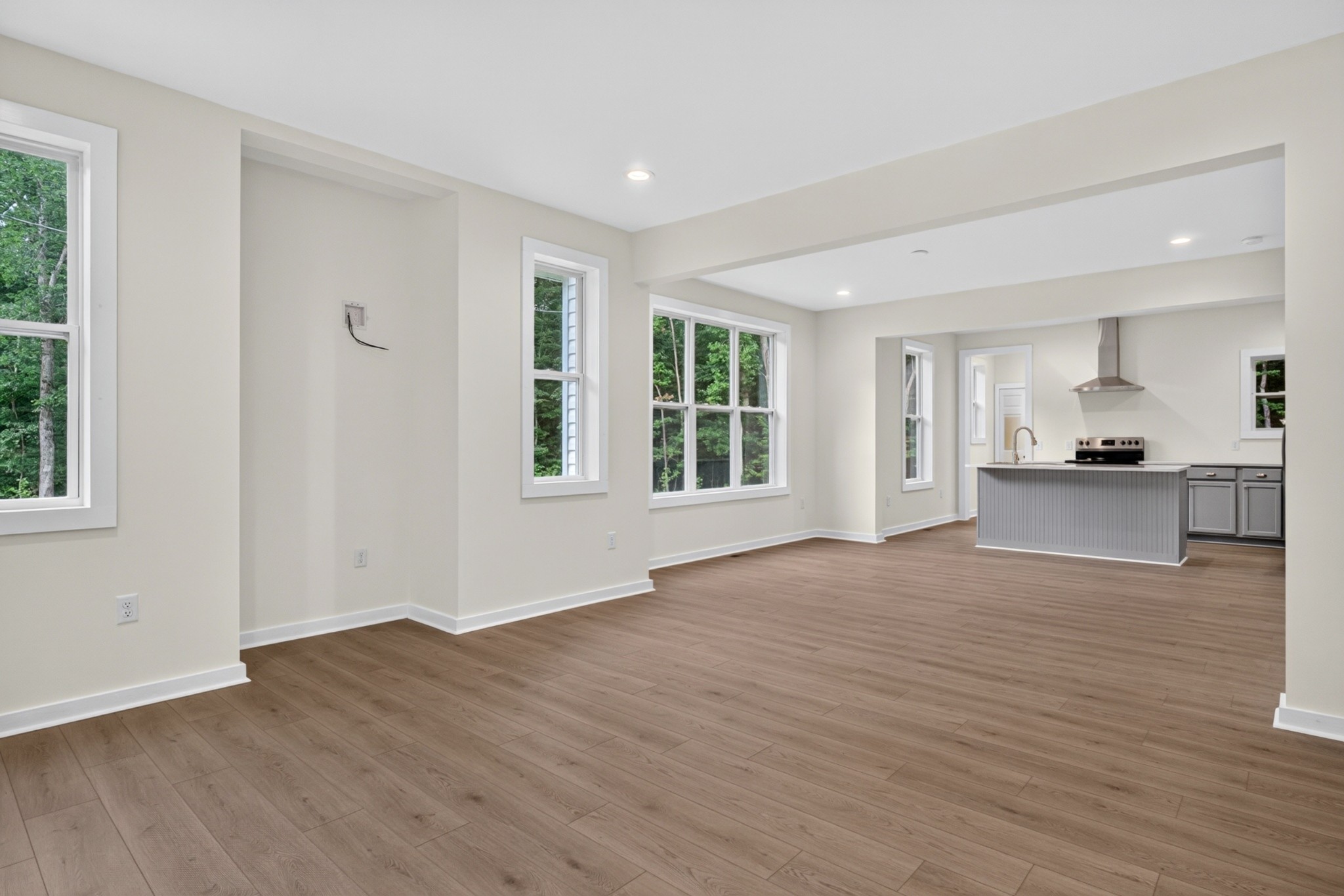 1023 W Laurel Way Property Photo 12