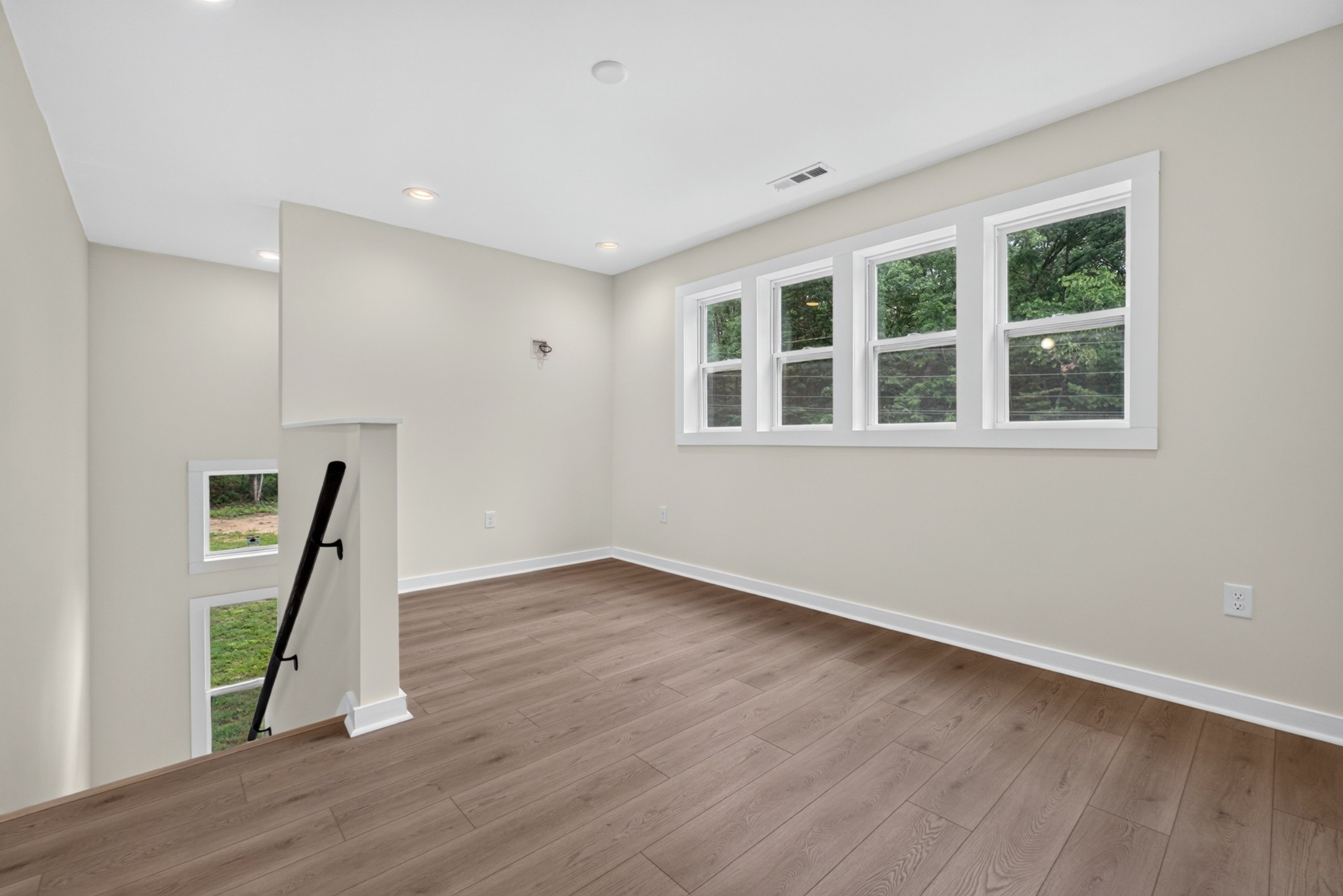 1023 W Laurel Way Property Photo 27