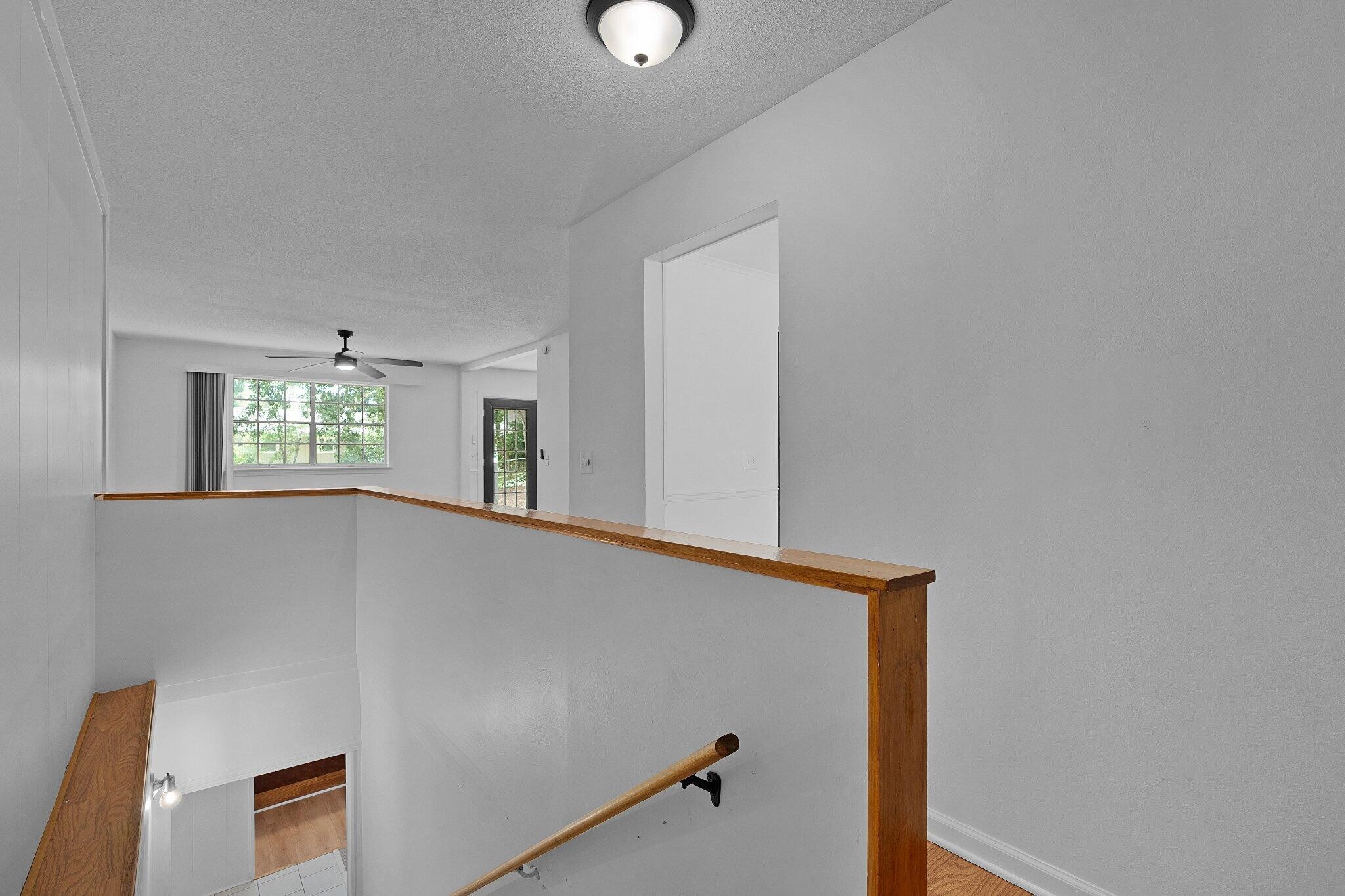 922 Wesley Drive Property Photo 9