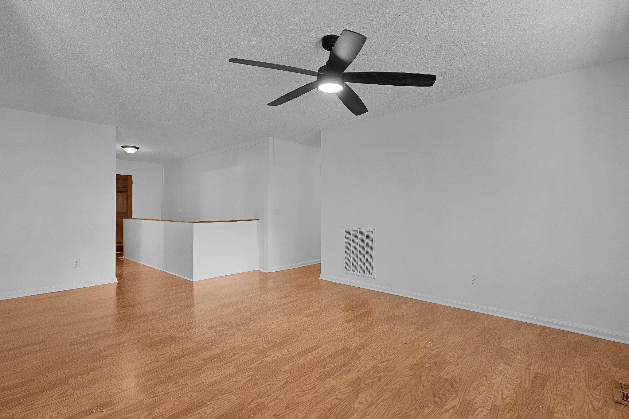 922 Wesley Drive Property Photo 10