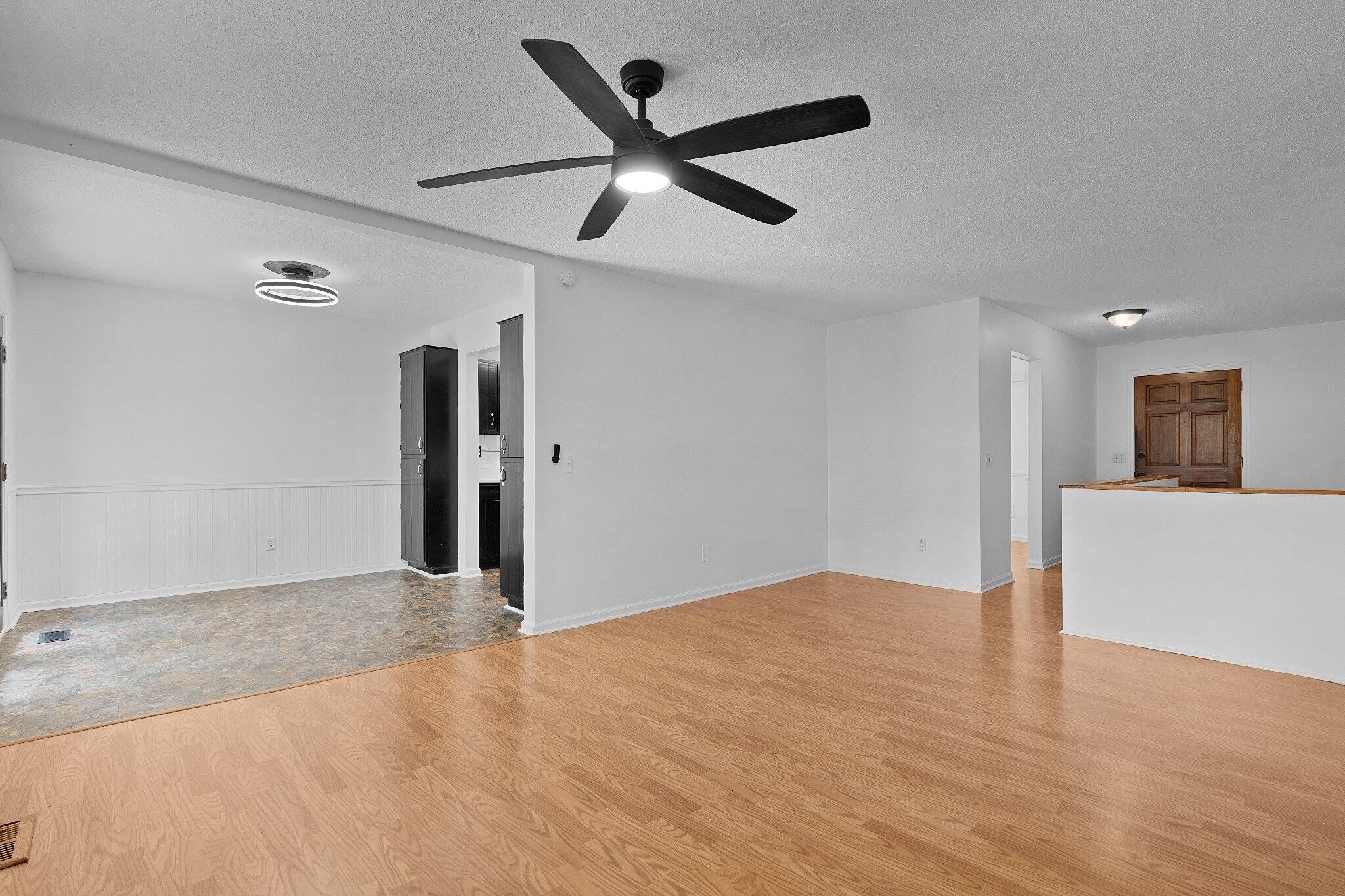 922 Wesley Drive Property Photo 12