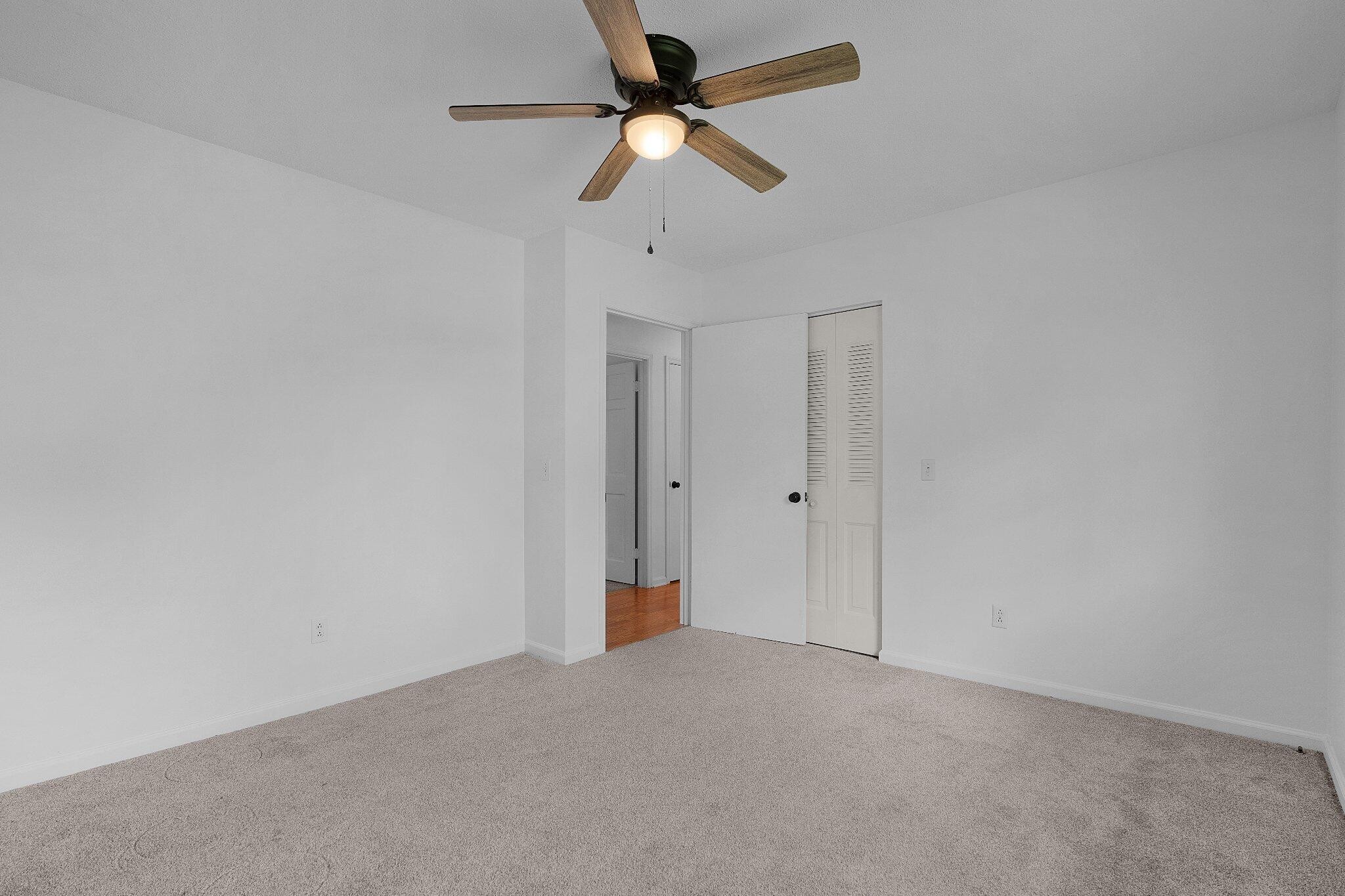 922 Wesley Drive Property Photo 25
