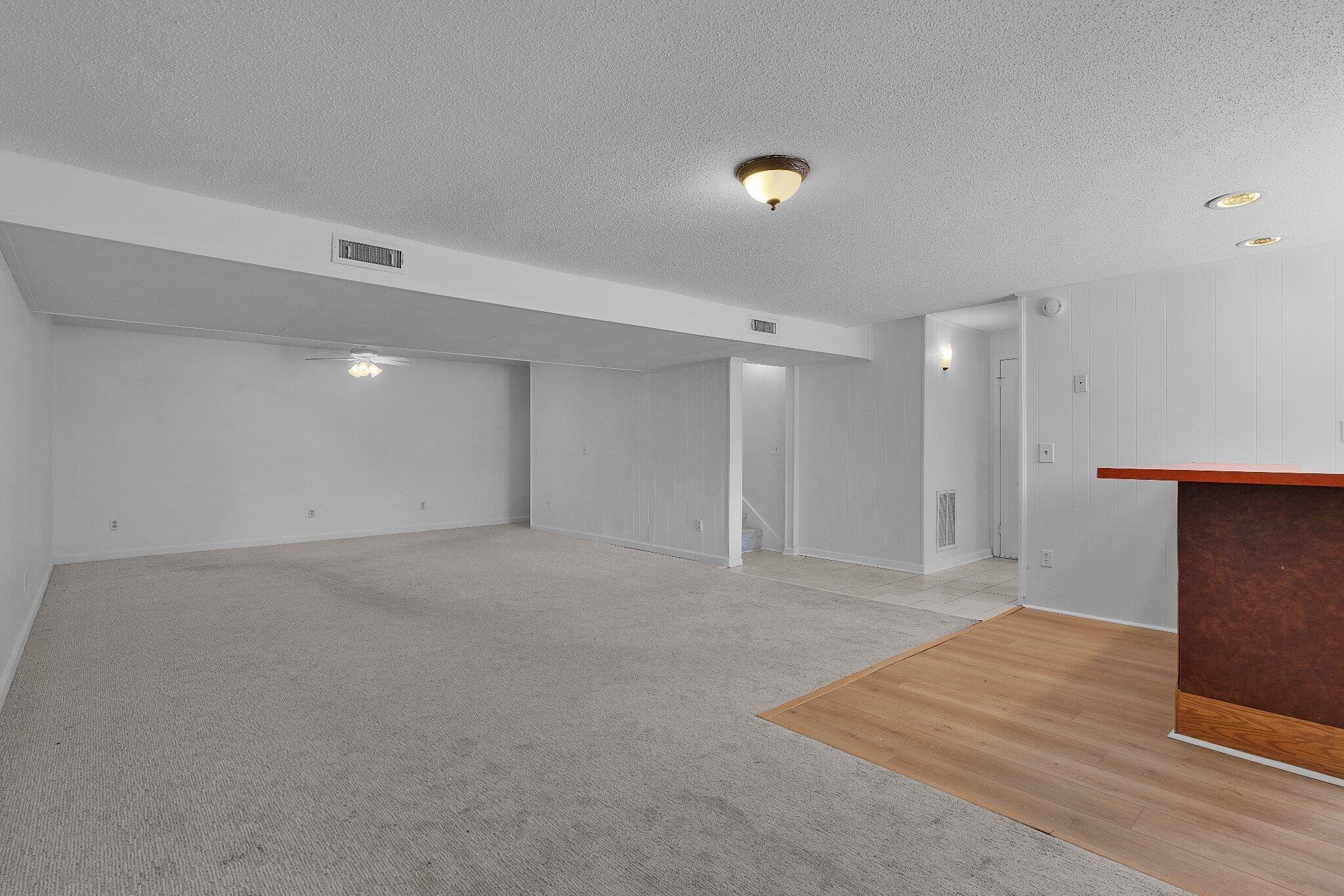 922 Wesley Drive Property Photo 30